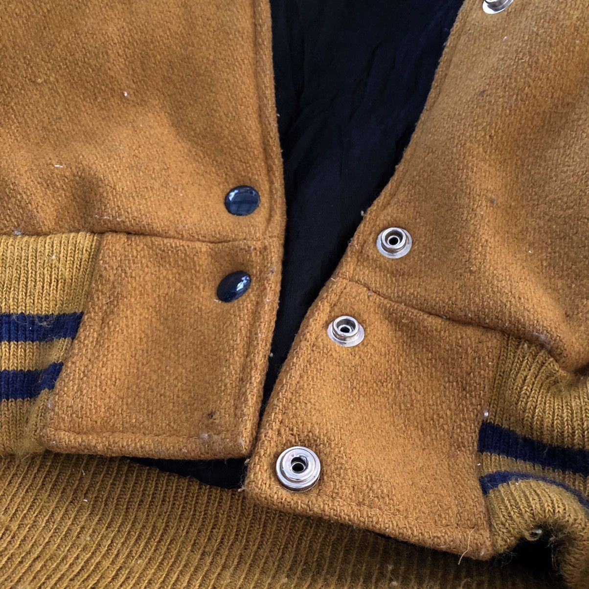 Vintage ADMIRAL SPORTSWEAR Custom Made Leather Varsity Jacket Size US M / EU 48-50 / 2 - 10 Thumbnail