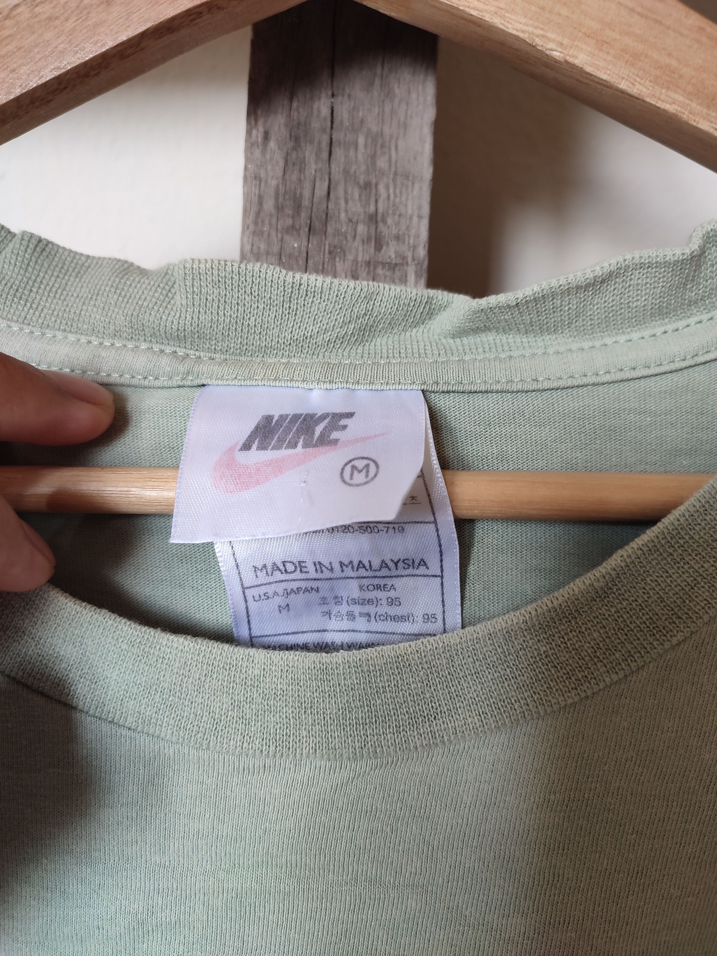 Nike ACG Vintage Nike ACG Tees Size US L / EU 52-54 / 3 - 7 Thumbnail