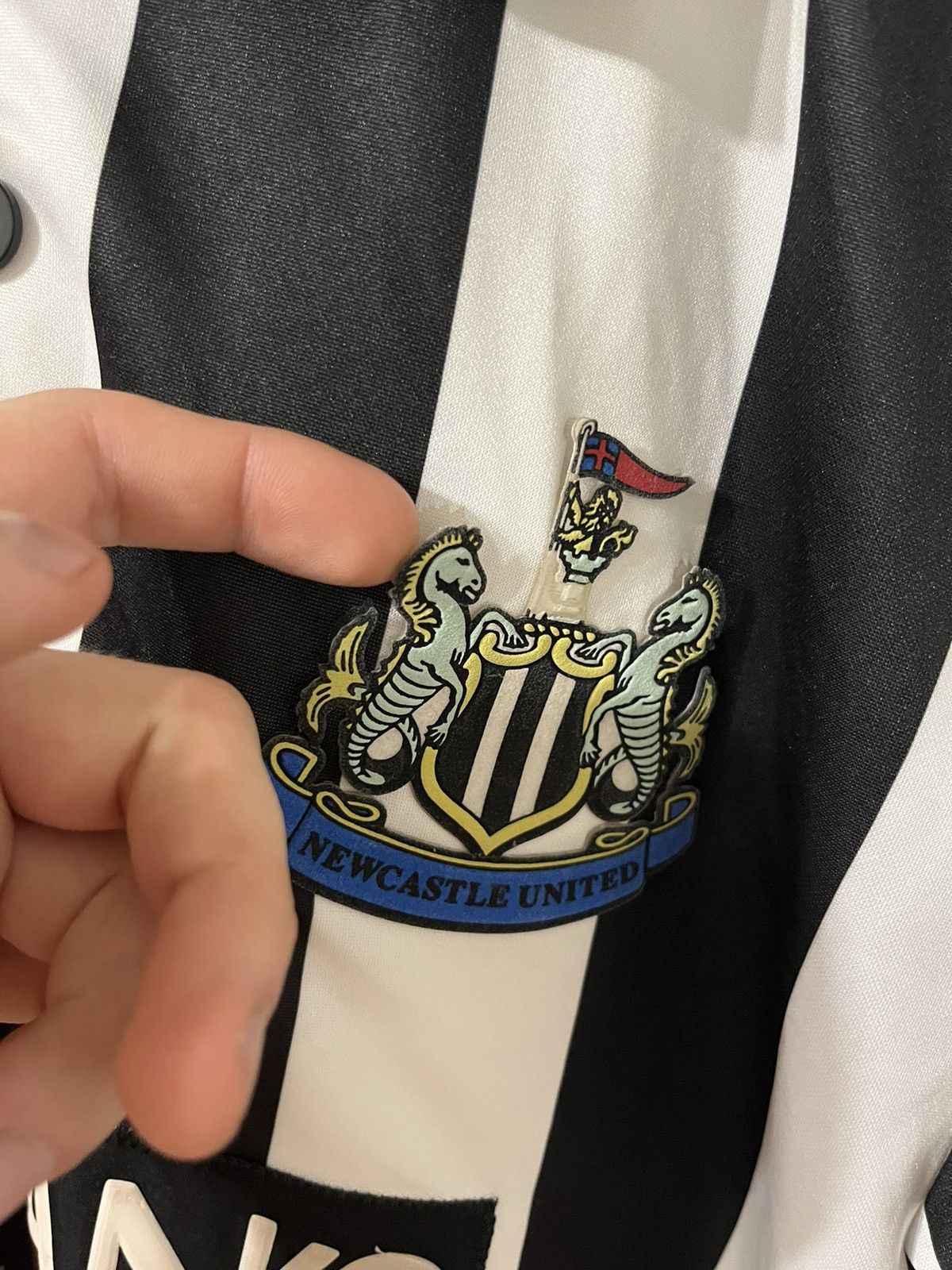 Other Score Draw Newcastle 90s Retro Jersey Size US XL / EU 56 / 4 - 3 Thumbnail