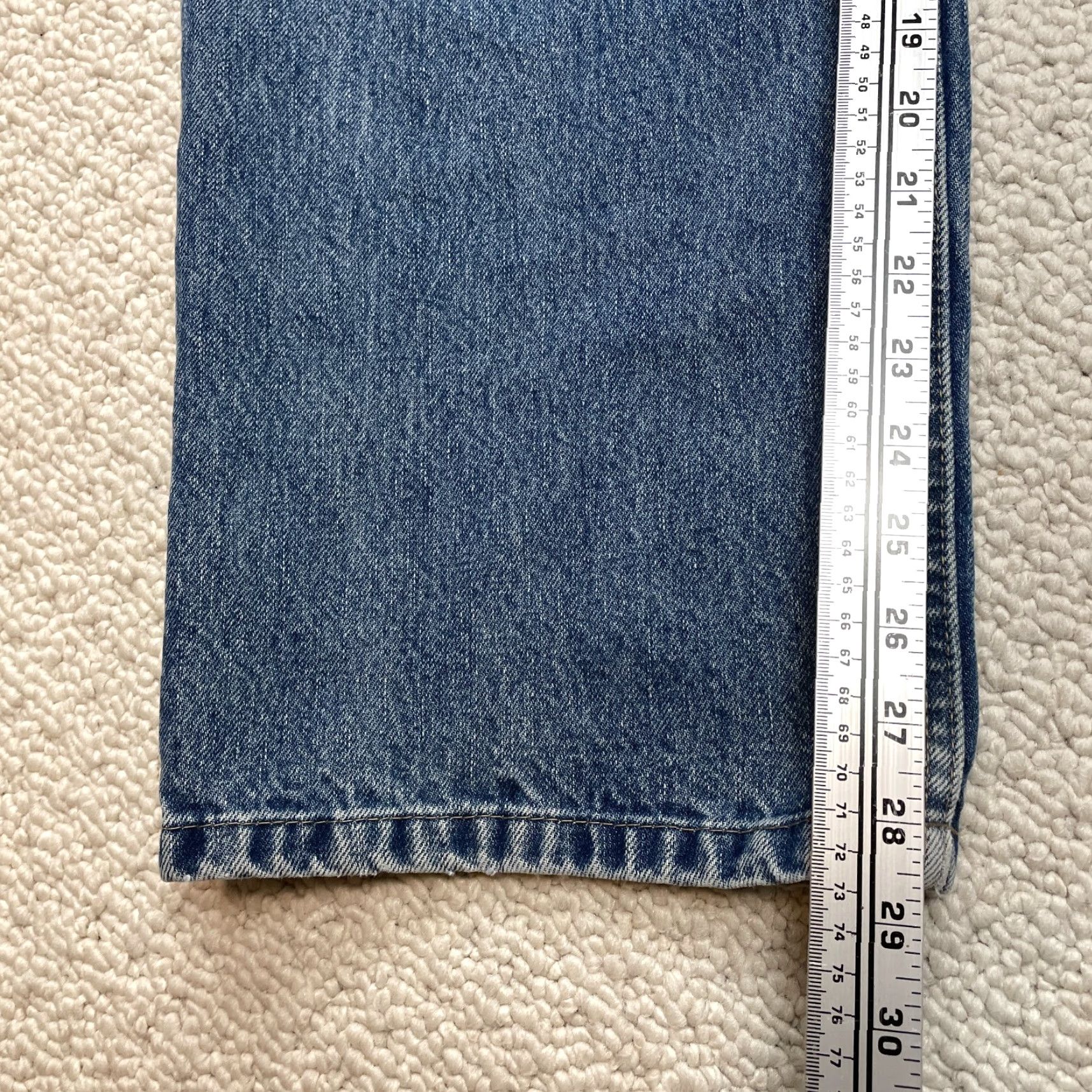 Izod VINTAGE IZOD Jeans Men 42x30 Blue Denim Classic Fit Waist Dark Wash Straight Jeans 5-Pocket Mens Size US 42 / EU 58 - 3 Thumbnail