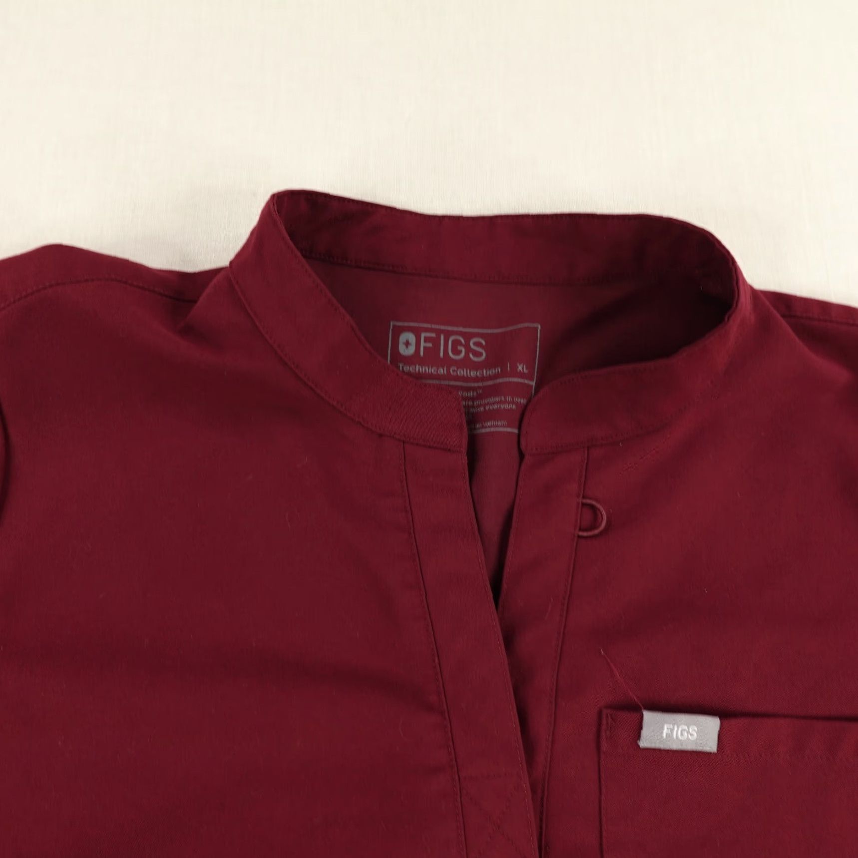 Vintage Figs Scrub Top Womens XL Red Octavia Maternity Shirt Nurse Medical Technical Size XL / US 12-14 / IT 48-50 - 2 Thumbnail