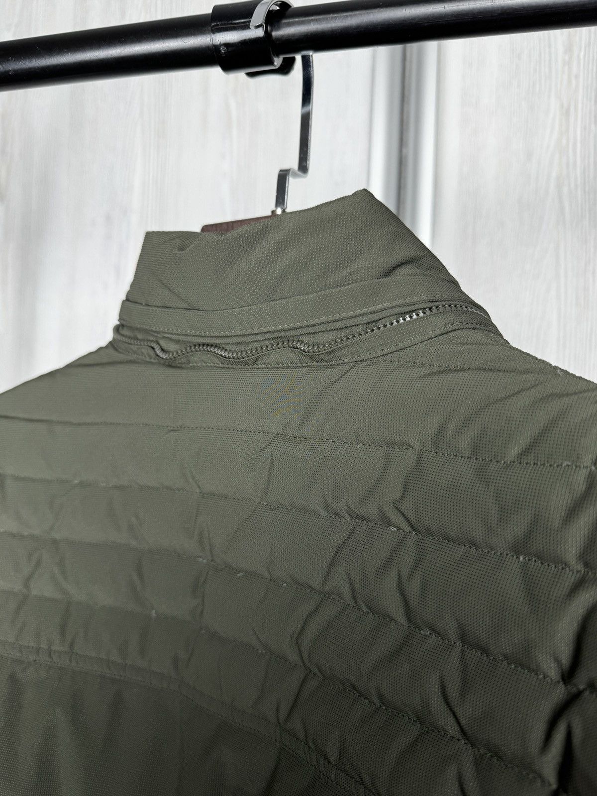Orlebar Brown Orlebar Brown khaki quilted down jacket size L Size US L / EU 52-54 / 3 - 9 Thumbnail