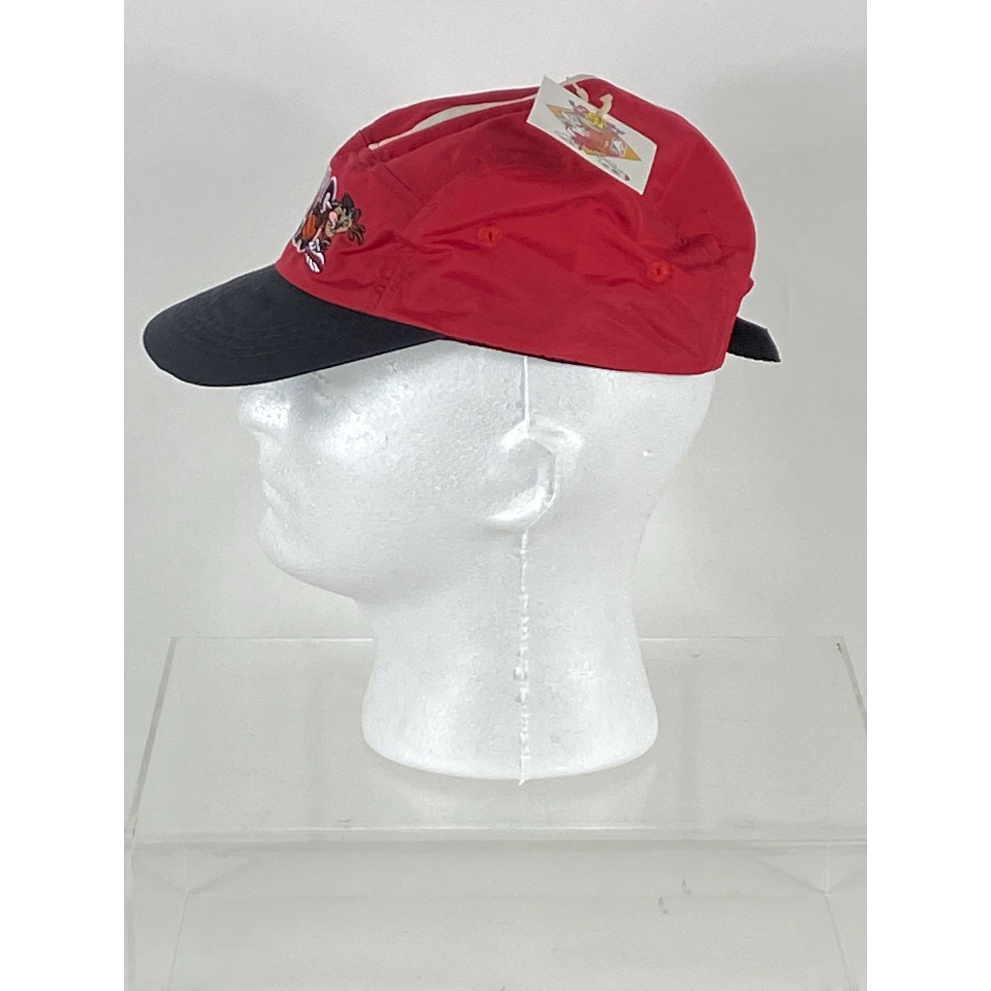 Vintage Vintage Looney Tunes NBA Chicago Bulls Tazmanian Devil 5-Pan Size ONE SIZE - 2 Thumbnail
