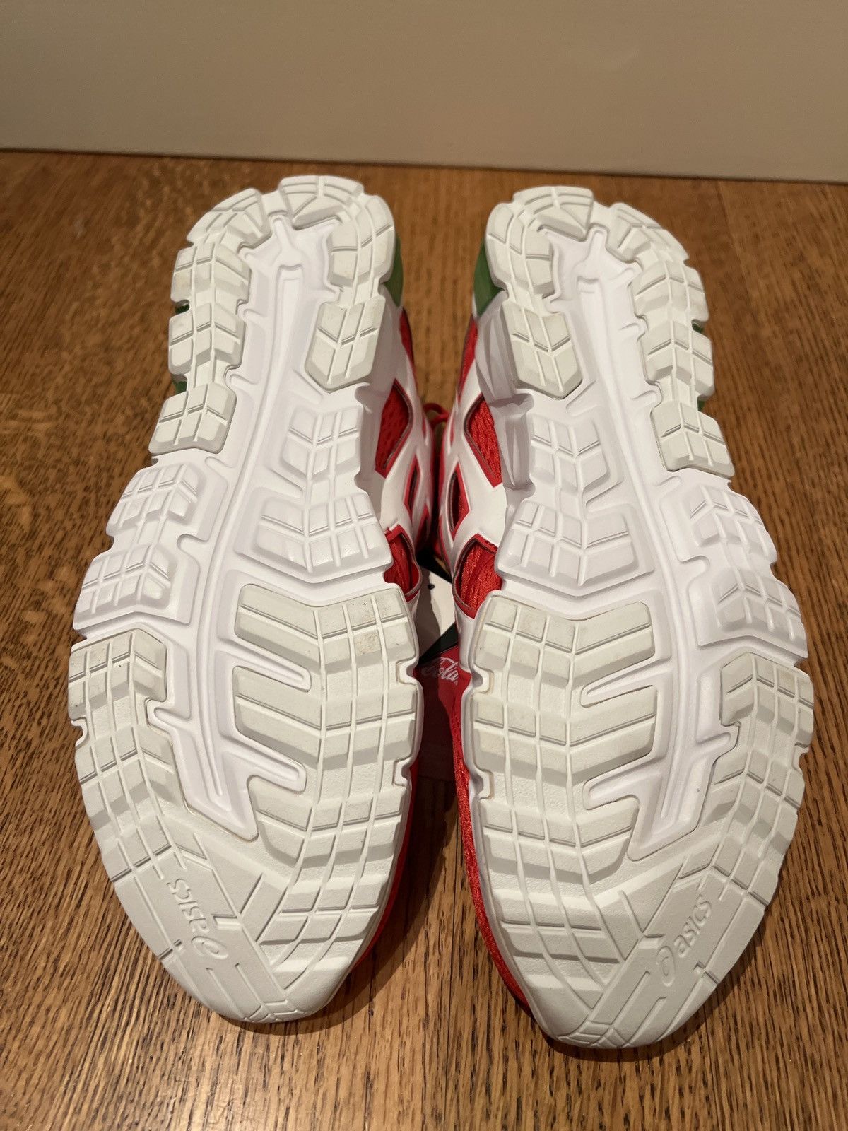 Asics Asics x Coca Cola Gel-Quantum 90 TYO Size US 9.5 / EU 42-43 - 3 Thumbnail