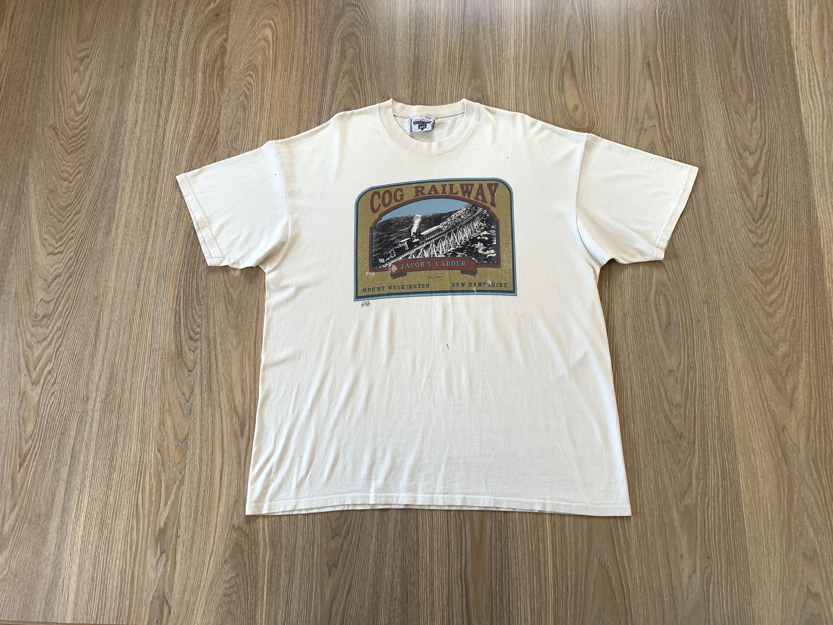 Lee Vintage Lee Cog Railway 1995 T-Shirt Size US XXL / EU 58 / 5 - 1 Thumbnail