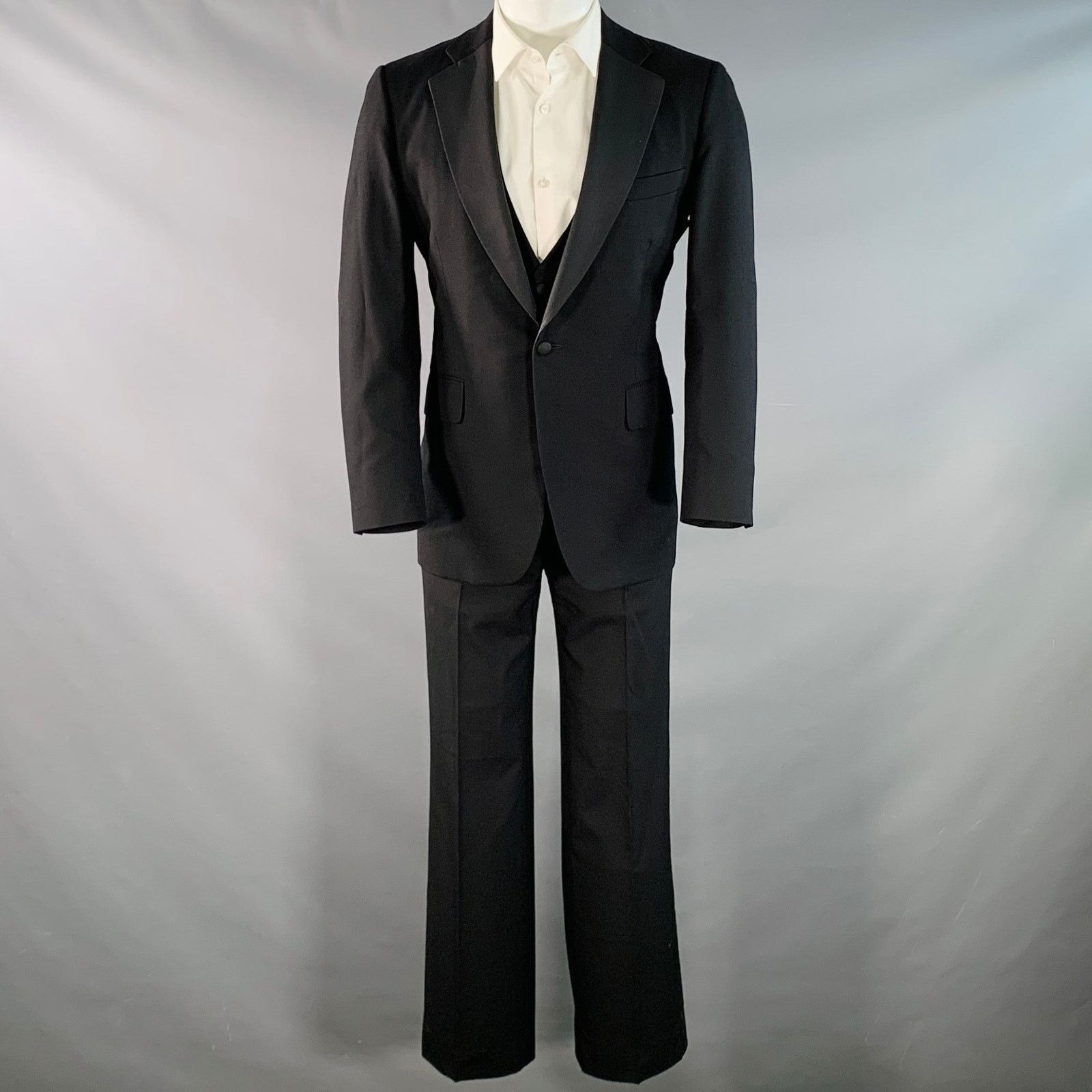 Paul Stuart Size 38 Regular Black Wool Notch Lapel 3 Piece Tuxedo Size 38R - 2 Thumbnail