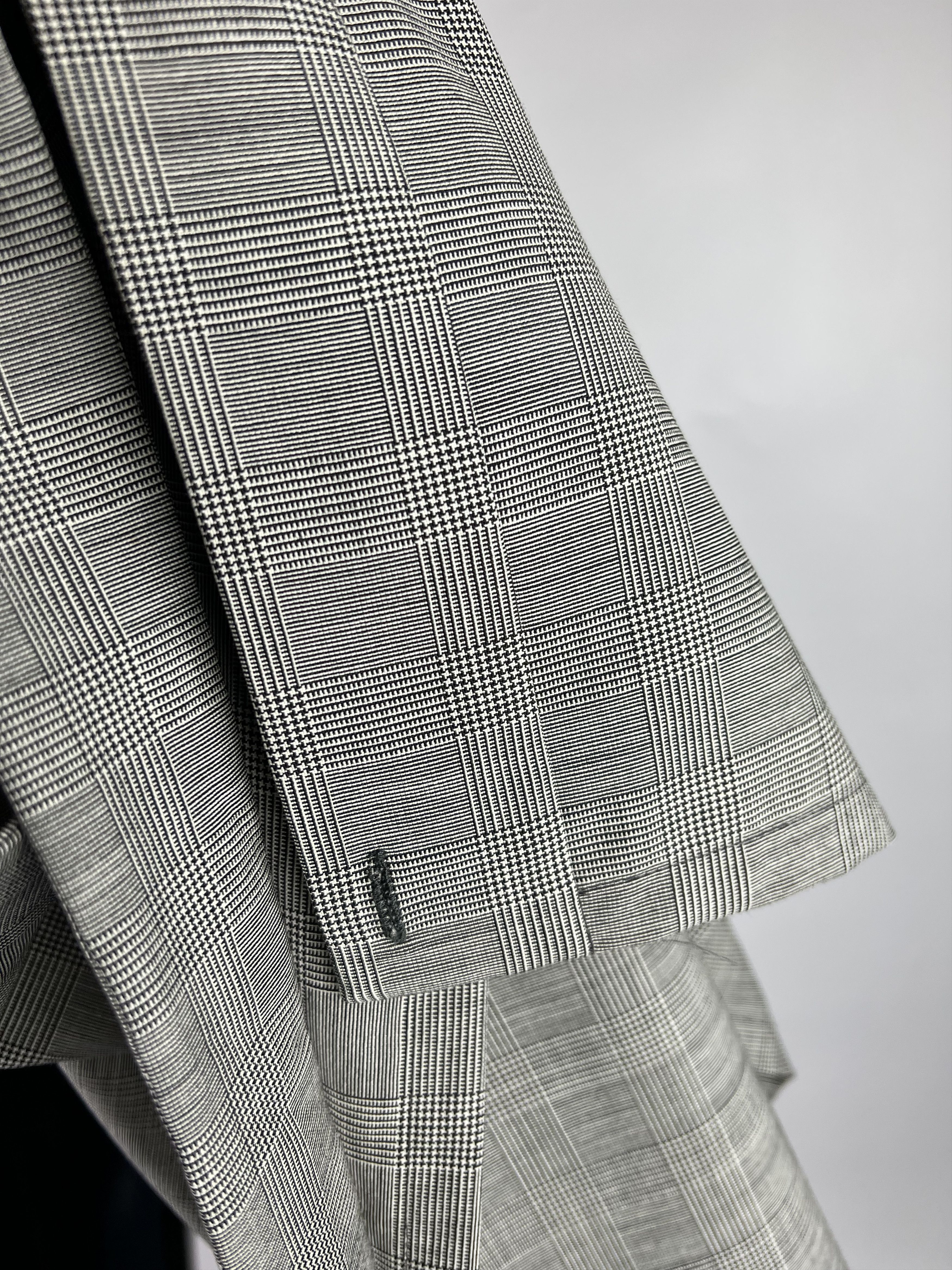 Max Mara Max Mara Wool Check Midi Wrap Pencil Skirt Size IT42 US8 Size 28" / US 6 / IT 42 - 5 Thumbnail