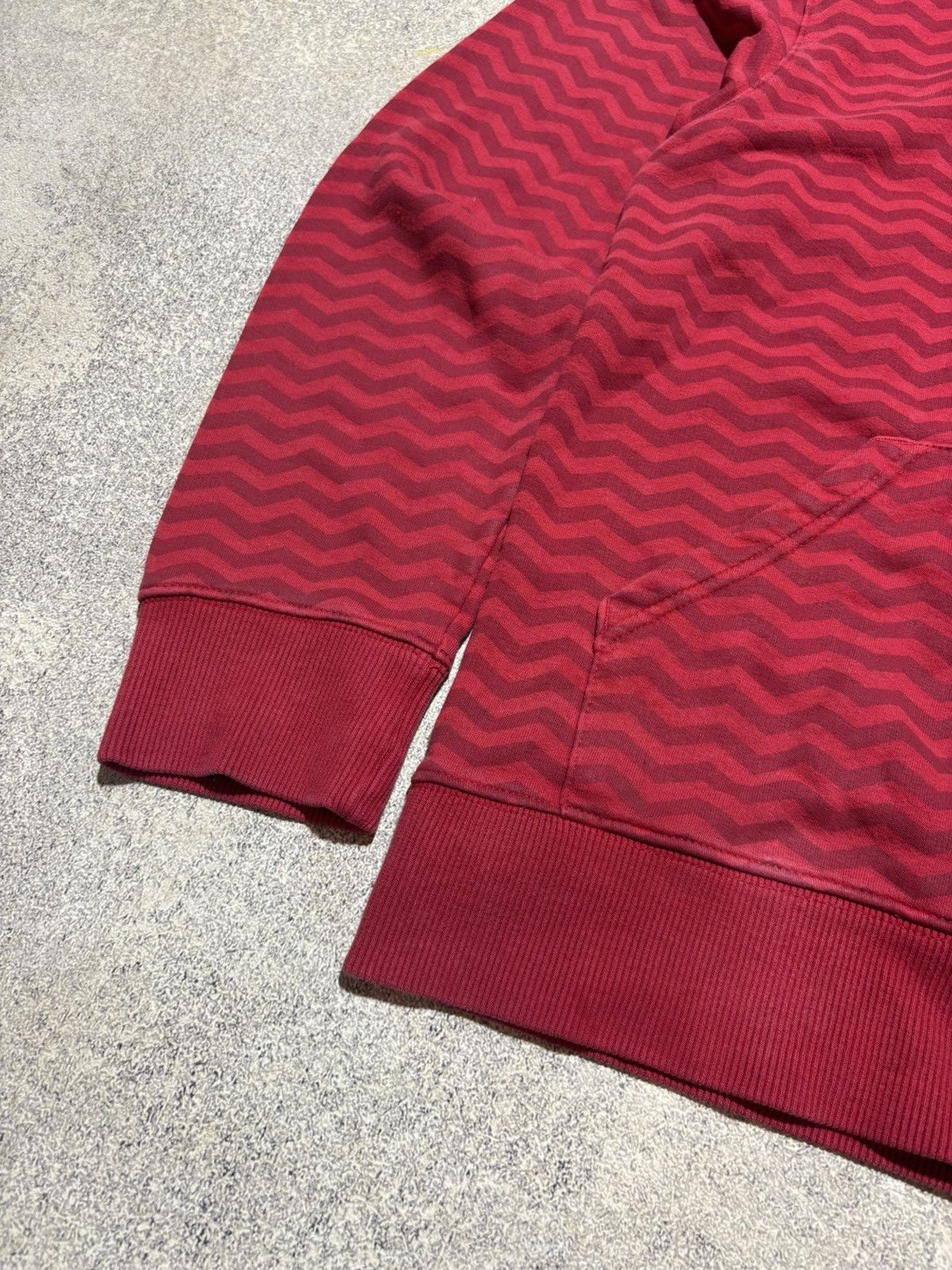 Nike × Vintage Nike Vintage Manchester United Hoodie Red Mens size L Size US L / EU 52-54 / 3 - 6 Thumbnail