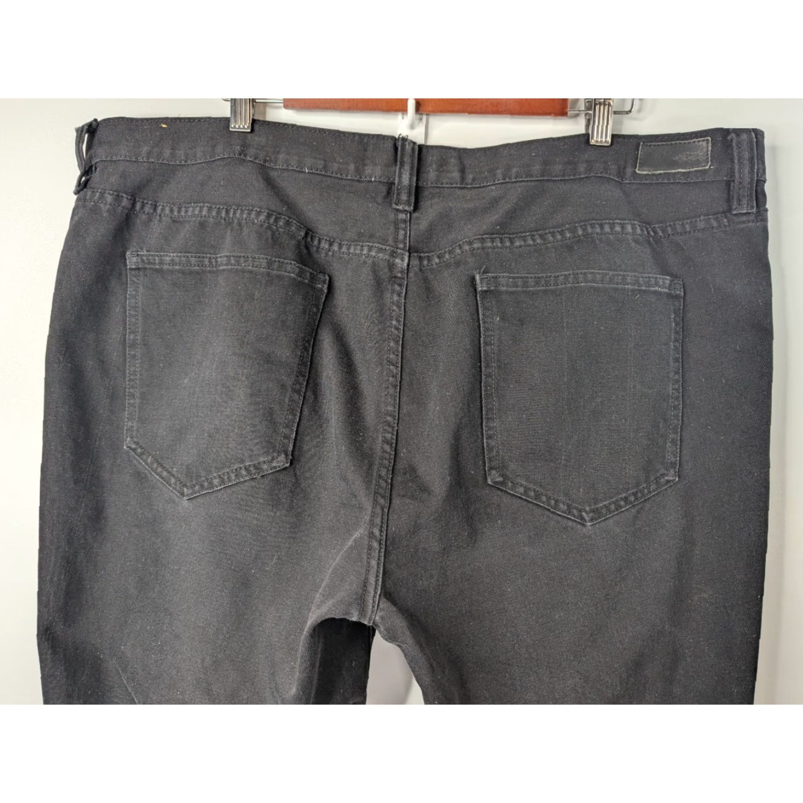 Ecko Unltd. Ecko Unltd. Jeans Baggy Relaxed Fit Mens 42 Black Denim Streetwear Y2K Distress 90s Grunge Hip Hop Bootcut Motion: Black Jeans from Cotton Denim? Size US 42 / EU 58 - 5 Thumbnail