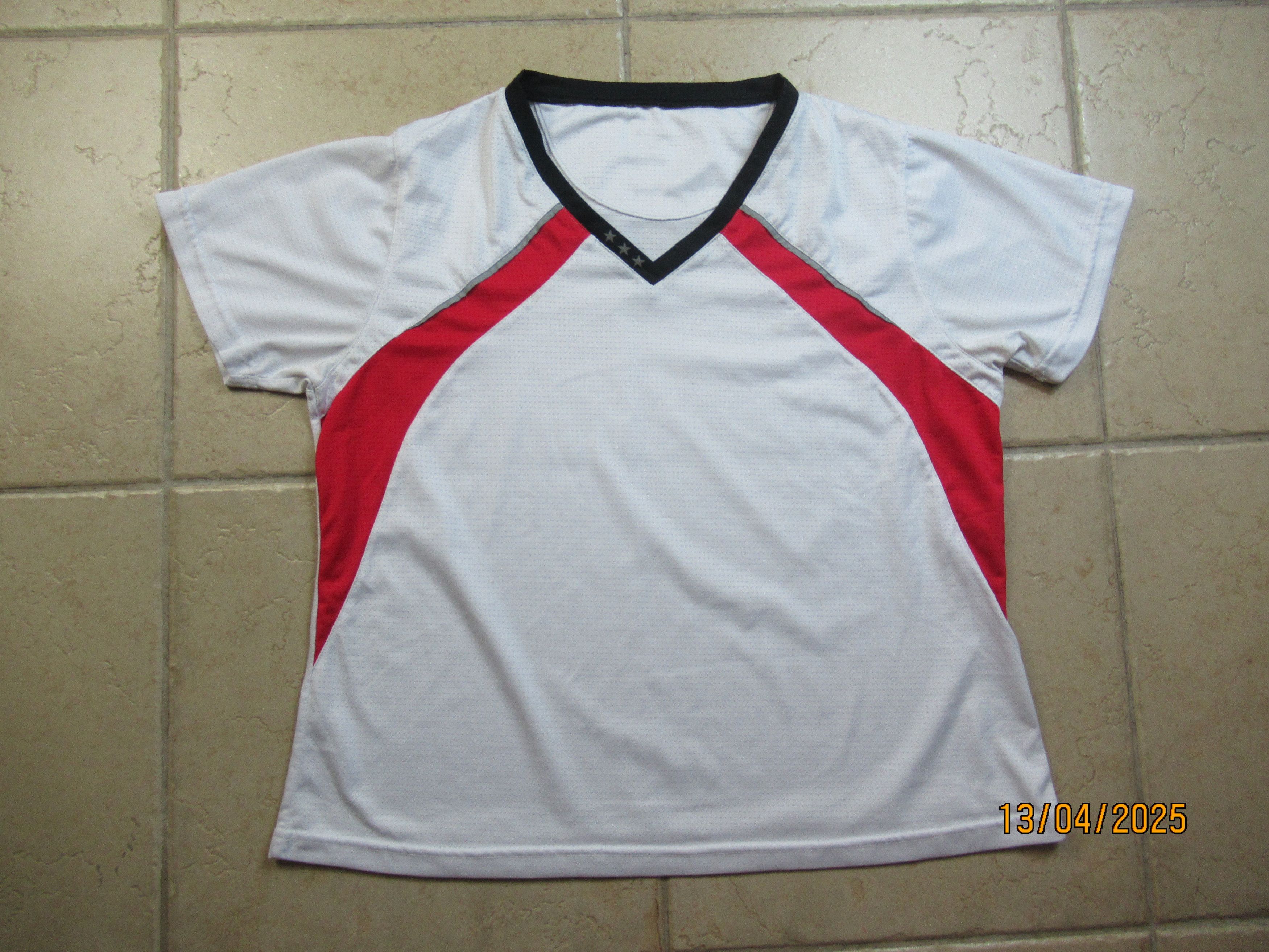 Champion Champion white jersey Size US M / EU 48-50 / 2 - 1 Thumbnail