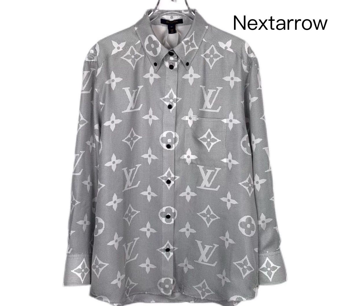 Louis Vuitton Louis Vuitton LV 23 logo breasted gray long Louis Vuitton Louis Vuitton LV 23 logo breasted gray long