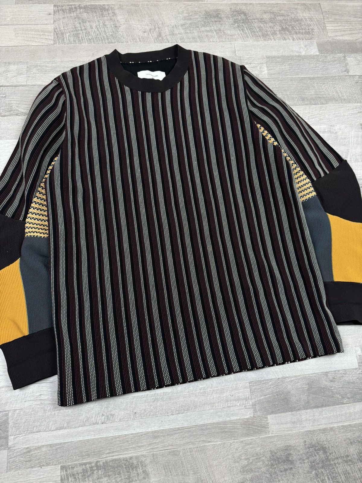 Toga Toga Archives x H&M Avant Garde Patch Long Sleeve Size US M / EU 48-50 / 2 - 4 Thumbnail