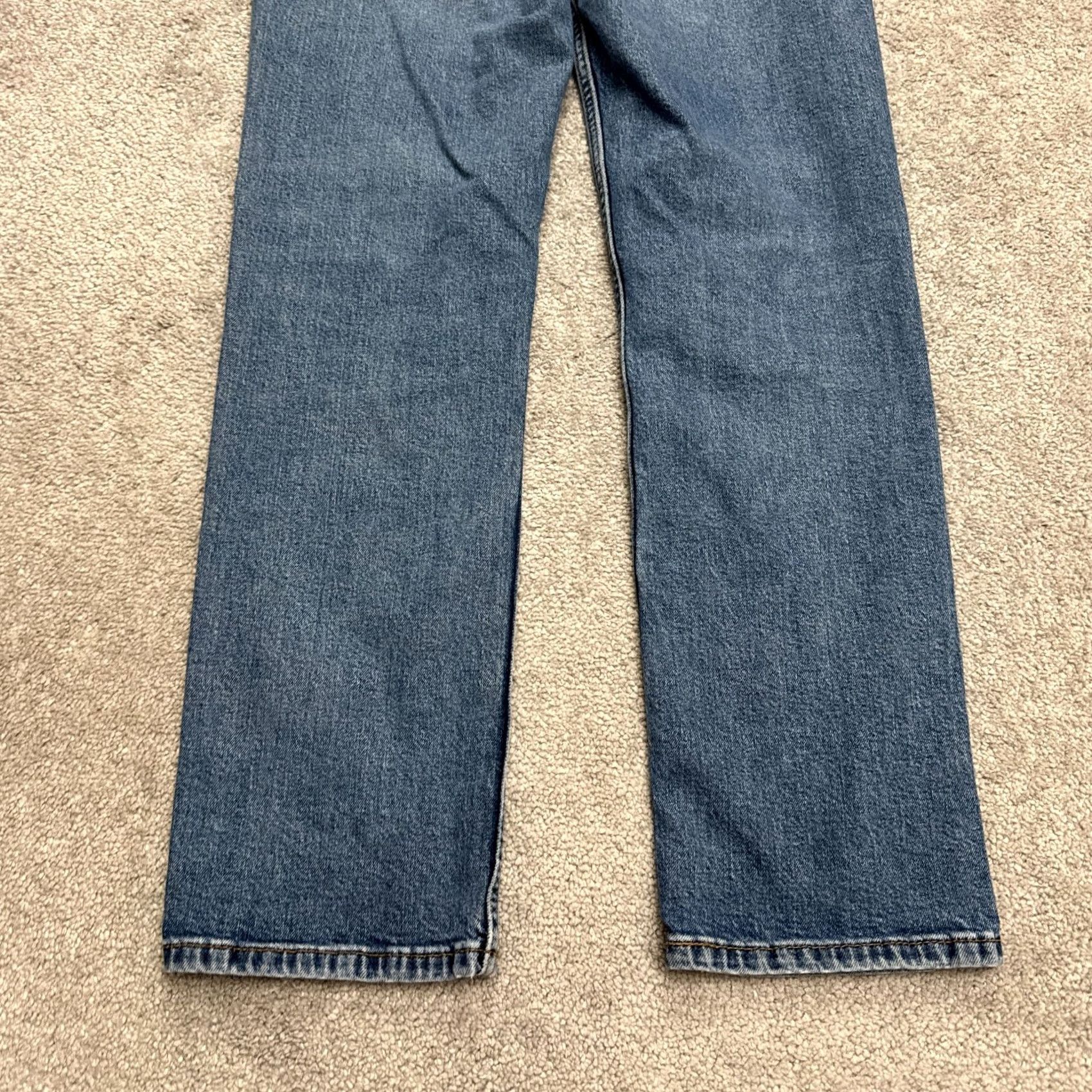 Levi's Levi's 514 Jeans Mens 30x30 Blue Medium Wash Denim Cotton Straight Regular 5-Pocket Logo Zipper Button Size US 30 / EU 46 - 4 Thumbnail