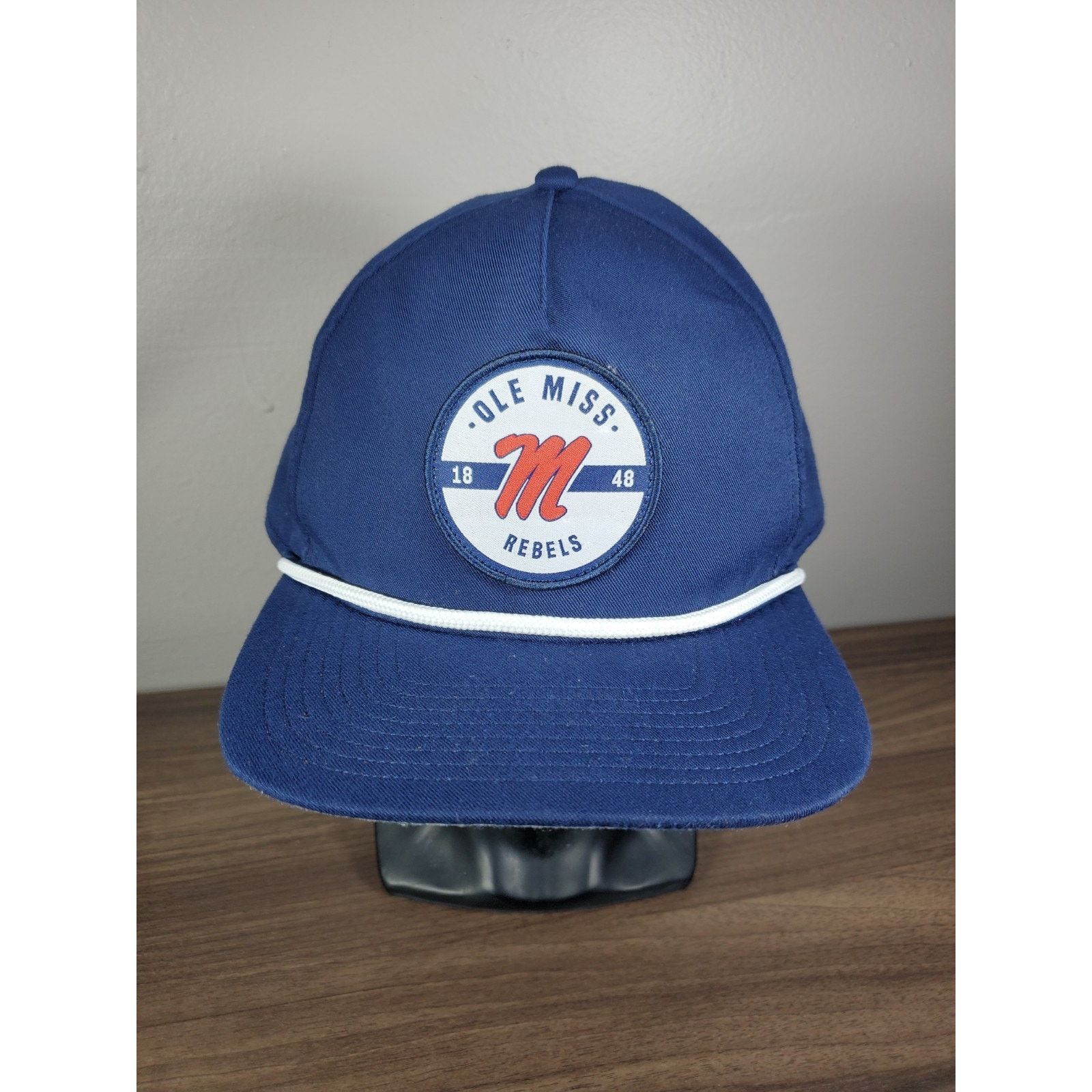 NCAA × Top Of The World Ole Miss Rebels Hat Snapback Cap Navy Blue NCAA Football ToW Size ONE SIZE - 2 Thumbnail