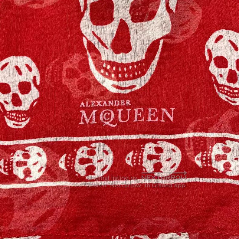 Alexander McQueen Alexander Mcqueen Red skull full of mulberry silk scarf Size ONE SIZE - 7 Thumbnail
