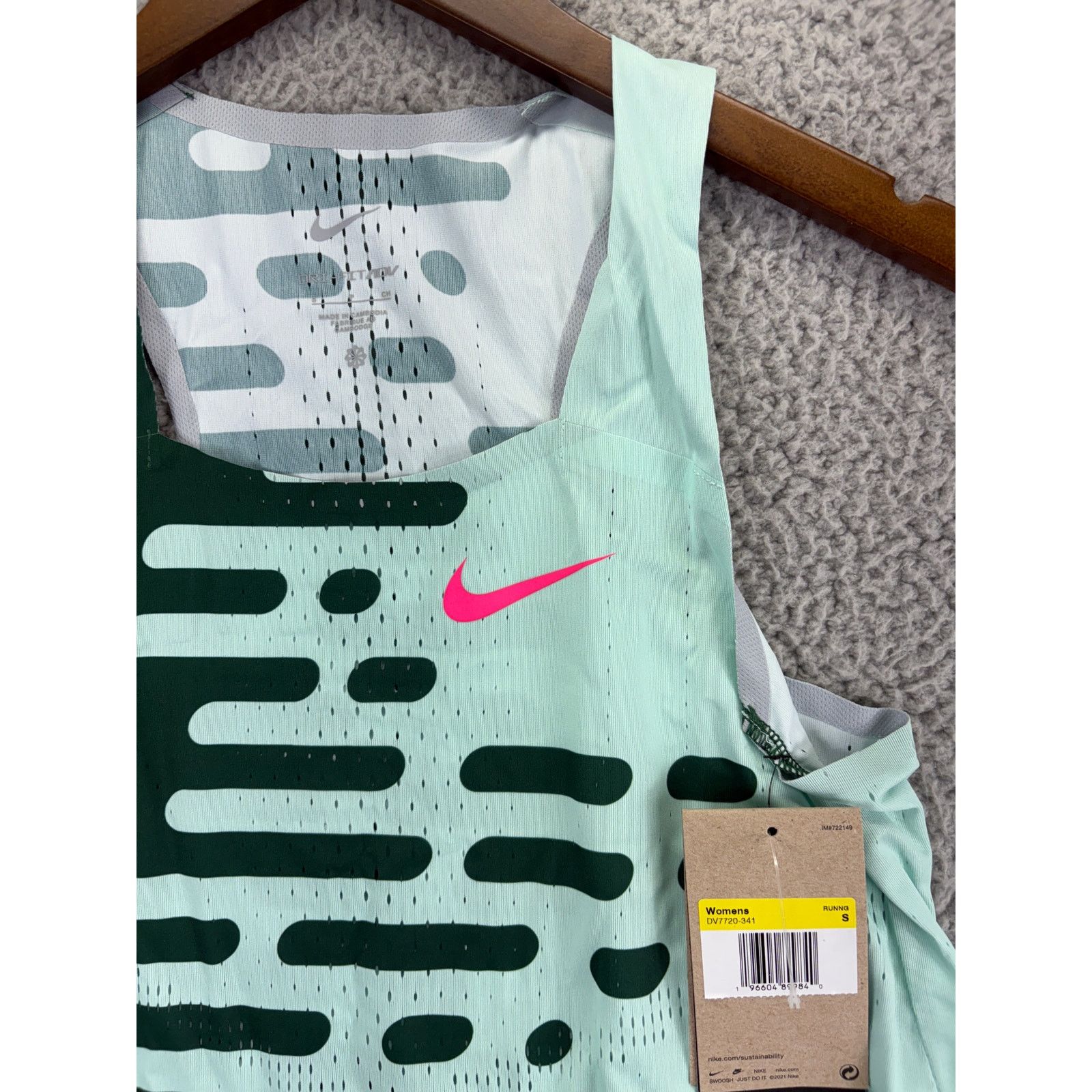 Nike Nike Aeroswift Marathon 23 RD Track Running Singlet Womens S Size S / US 4 / IT 40 - 5 Thumbnail
