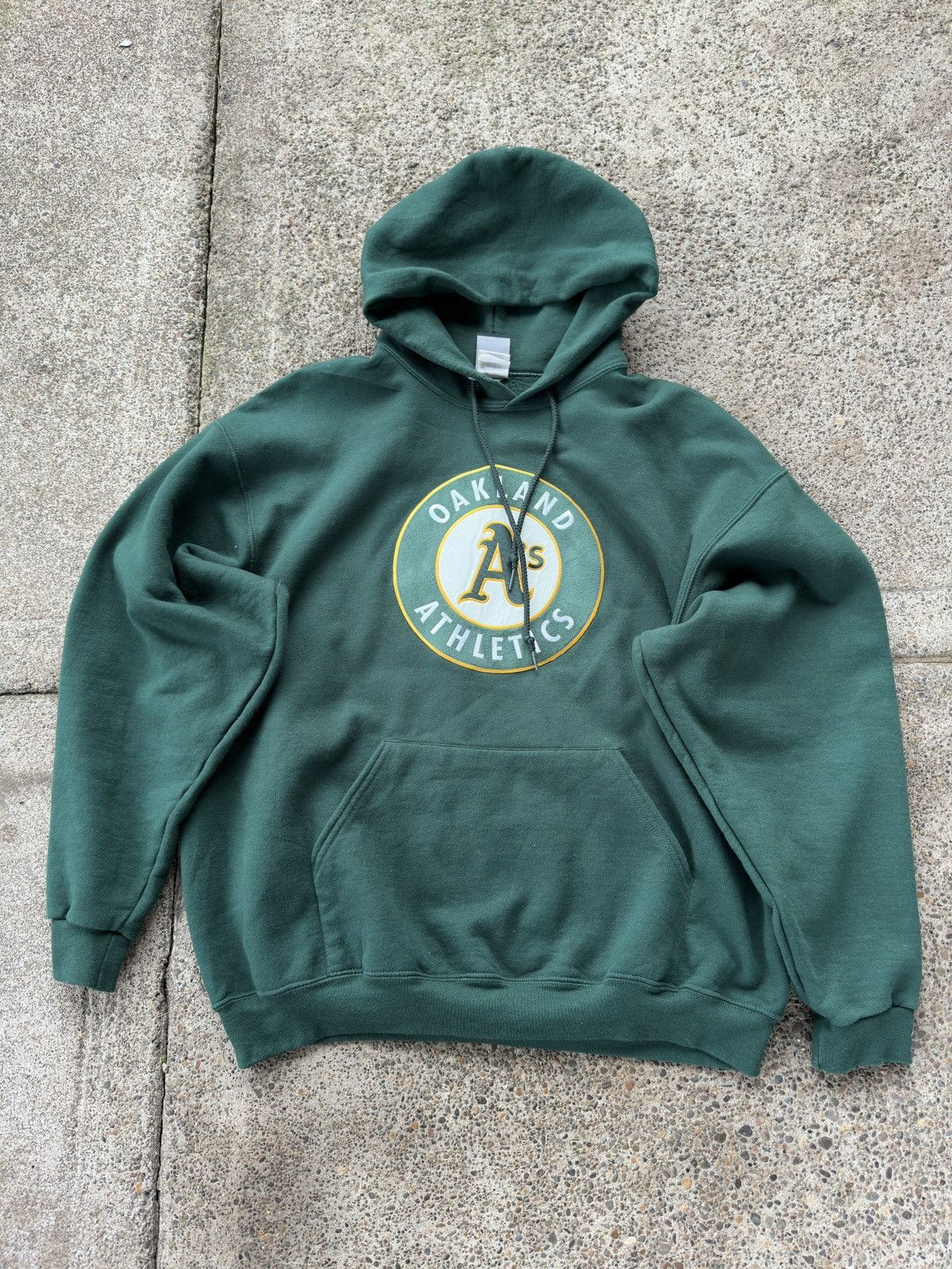 image of Mlb x Vintage Oakland Athletics Pine Green Hoodie, Men's (Size XL)