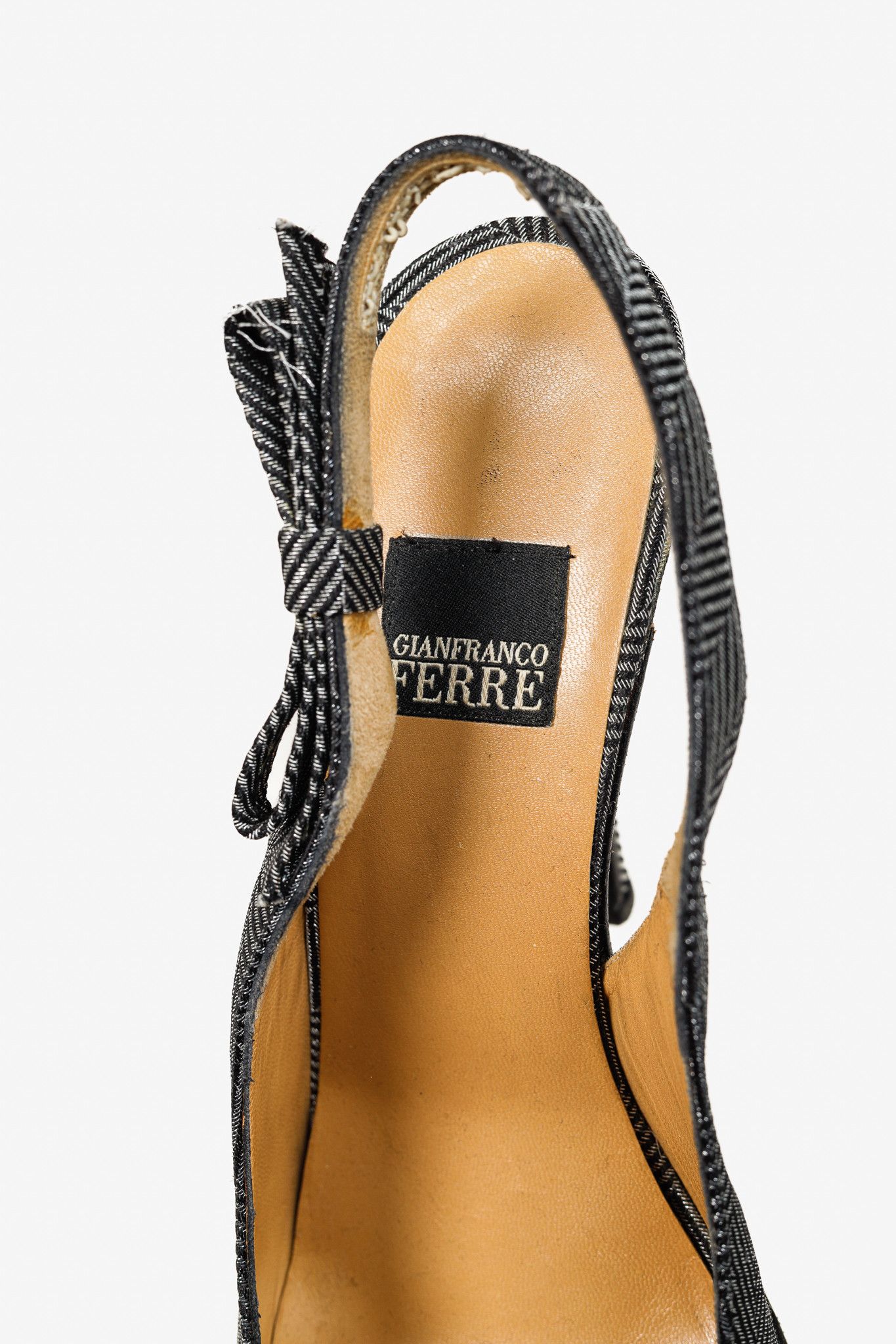 Gianfranco Ferre Gianfranco Ferre Metallic Herringbone Slingback Heels Size US 8 / IT 38 - 9 Thumbnail