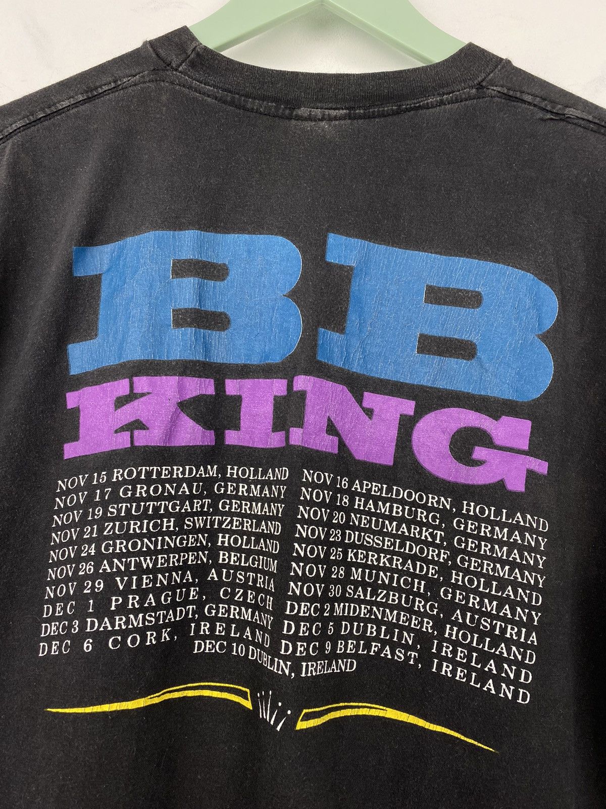Band Tees Vintage BB King Peace the World Tour Jazz Icon T Shirt Tee Size US L / EU 52-54 / 3 - 9 Thumbnail
