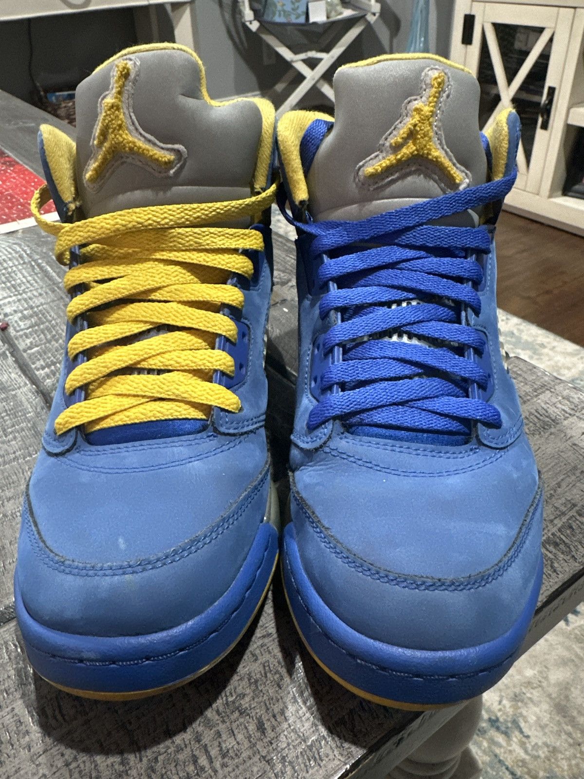 Jordan Brand Jordan Retro 5 Laney Size US 7 / EU 40 - 3 Thumbnail