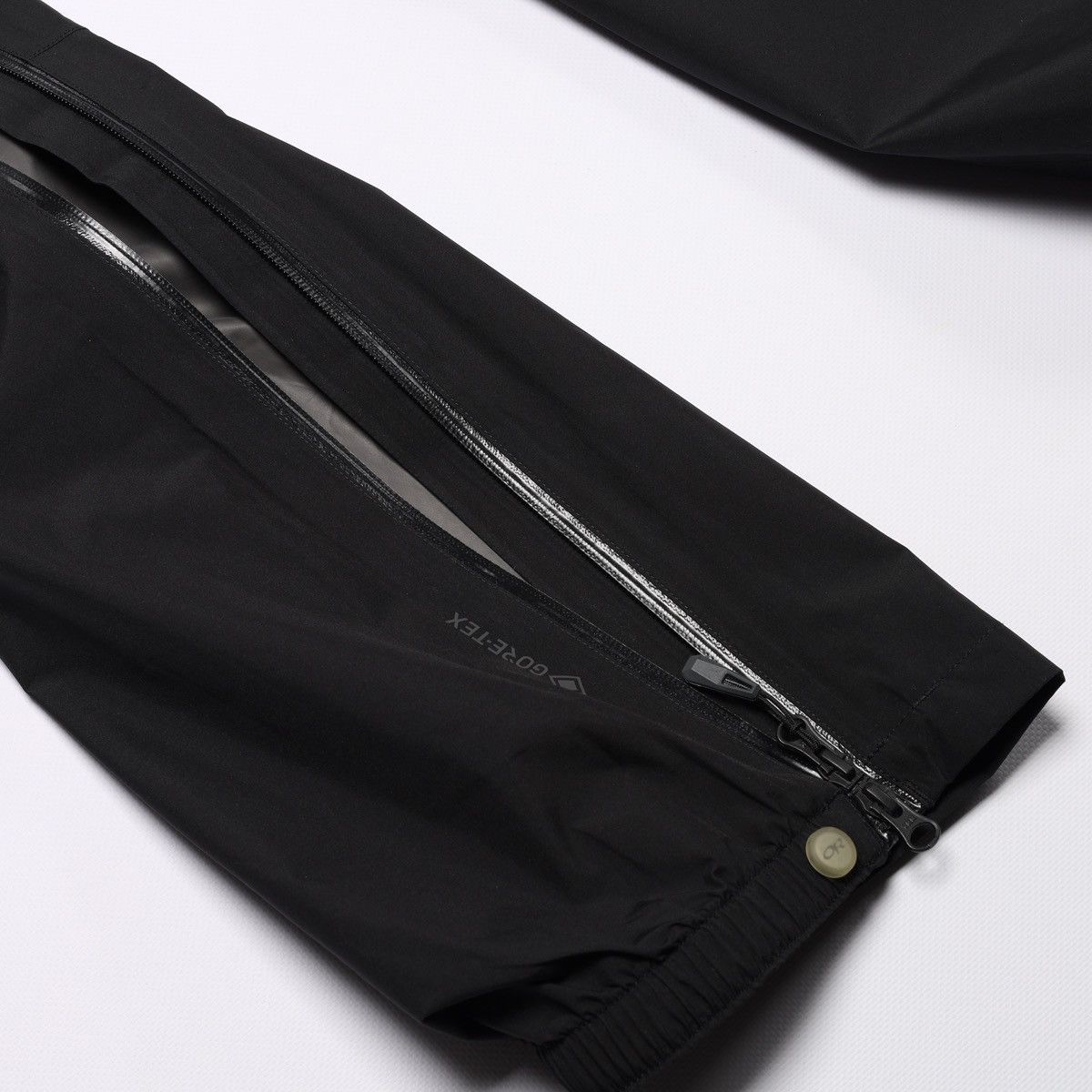 Outdoor Research Outdoor Research Nylon Gore Tex Zip Pants Black Gorpcore Size US 36 / EU 52 - 11 Thumbnail