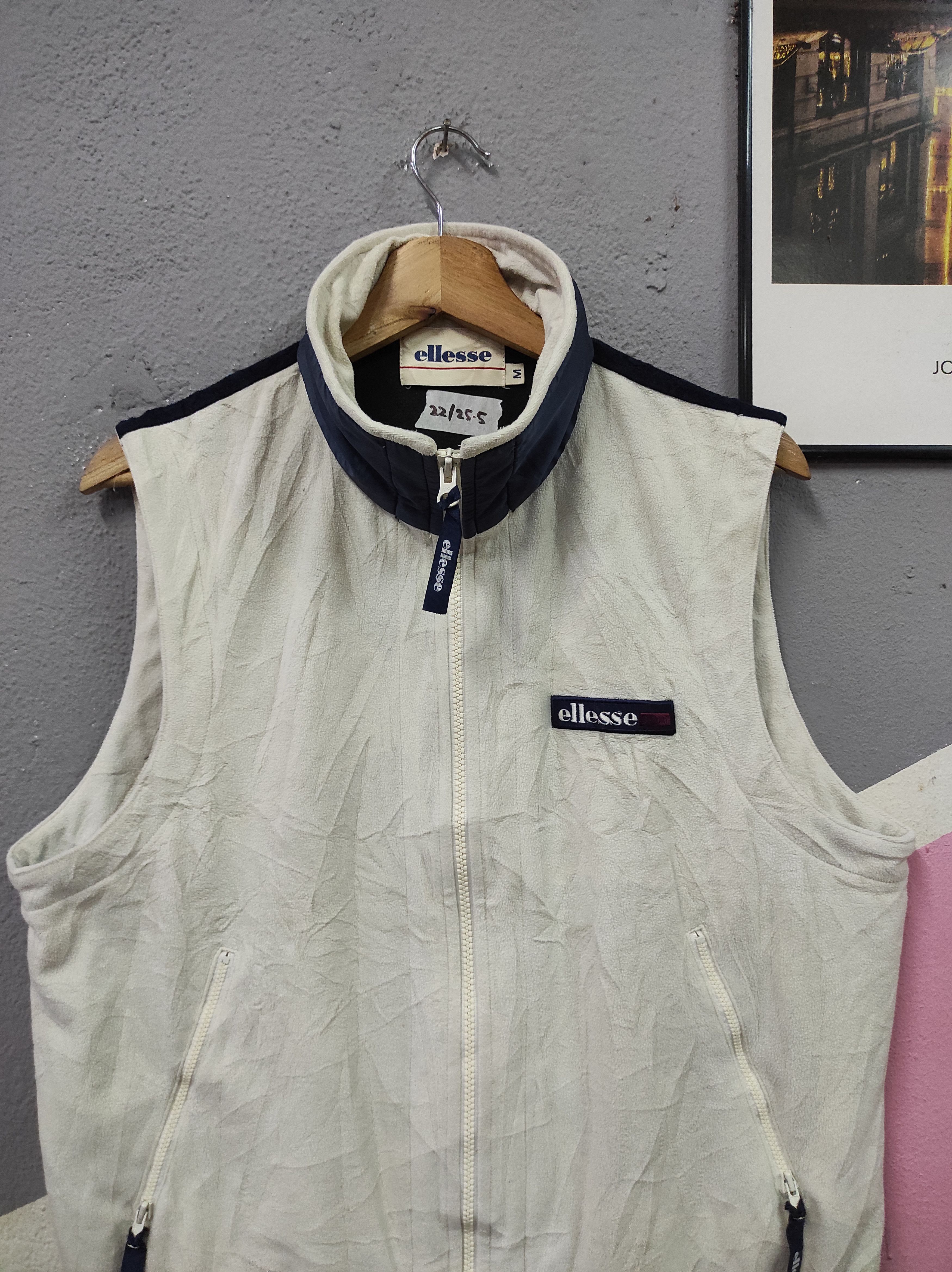 Ellesse × Japanese Brand ELLESSE SPORTS GORE WINDSTOPPER VEST JACKET SLEEVELESS Size US M / EU 48-50 / 2 - 3 Thumbnail