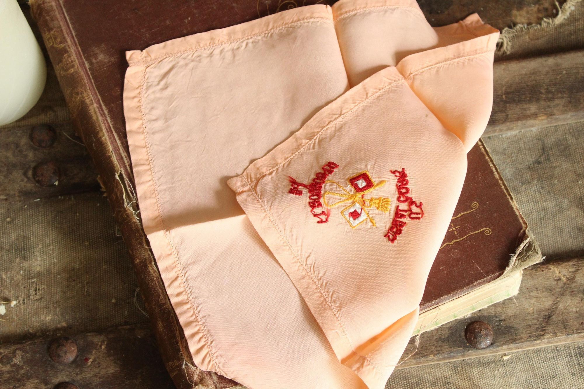 Vintage Vintage Handkerchief, US Signal Corps, Ft Monmouth NJ Souven Size ONE SIZE - 10 Thumbnail