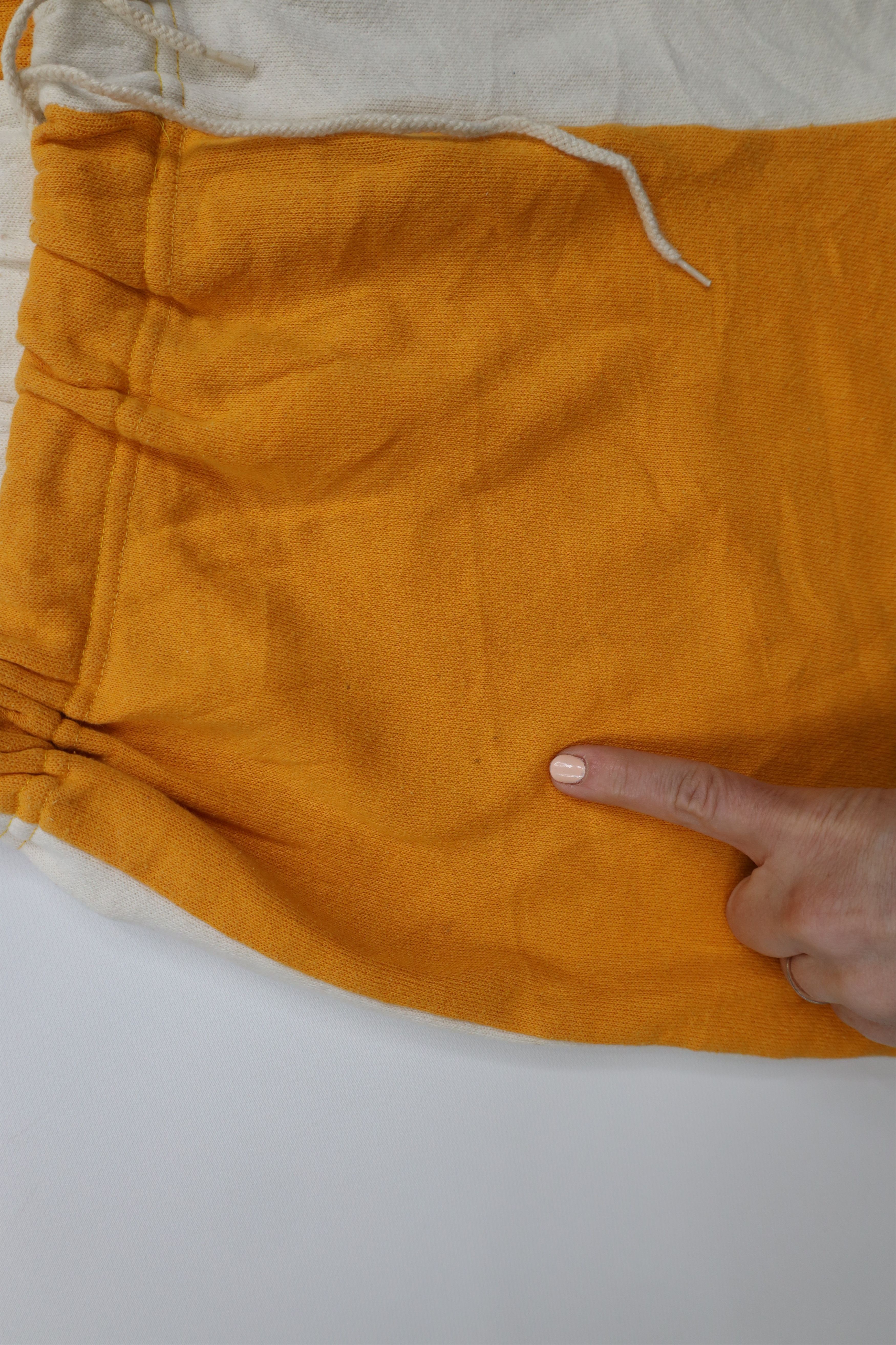 Vintage Vintage 90s Streetwear Block Bears Sweatpants Shorts USA Size US 36 / EU 52 - 7 Thumbnail