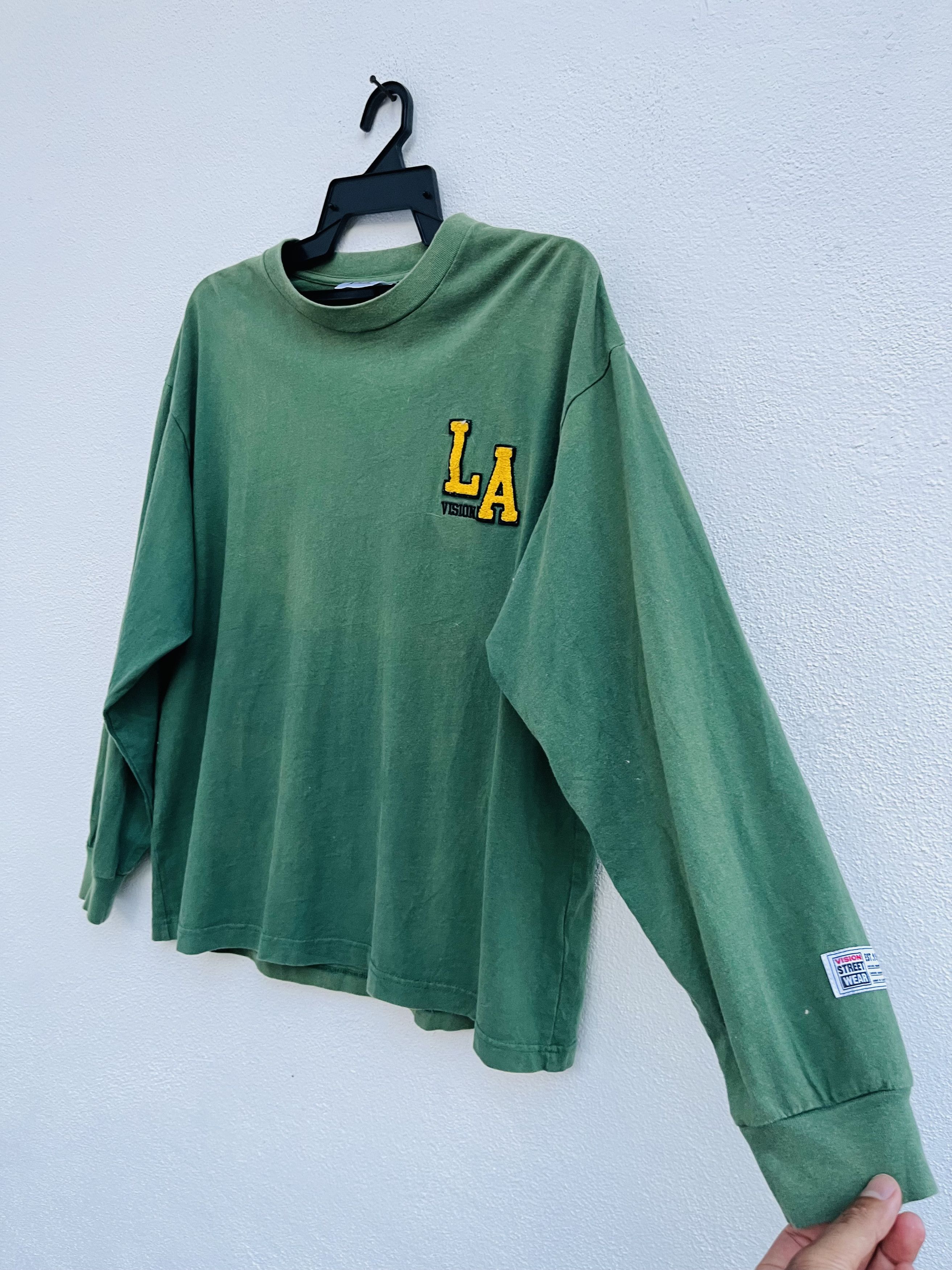 Japanese Brand × Vision Streetwear Vintage Vision Street Wear Angry Bull Skateboard Size US M / EU 48-50 / 2 - 4 Thumbnail