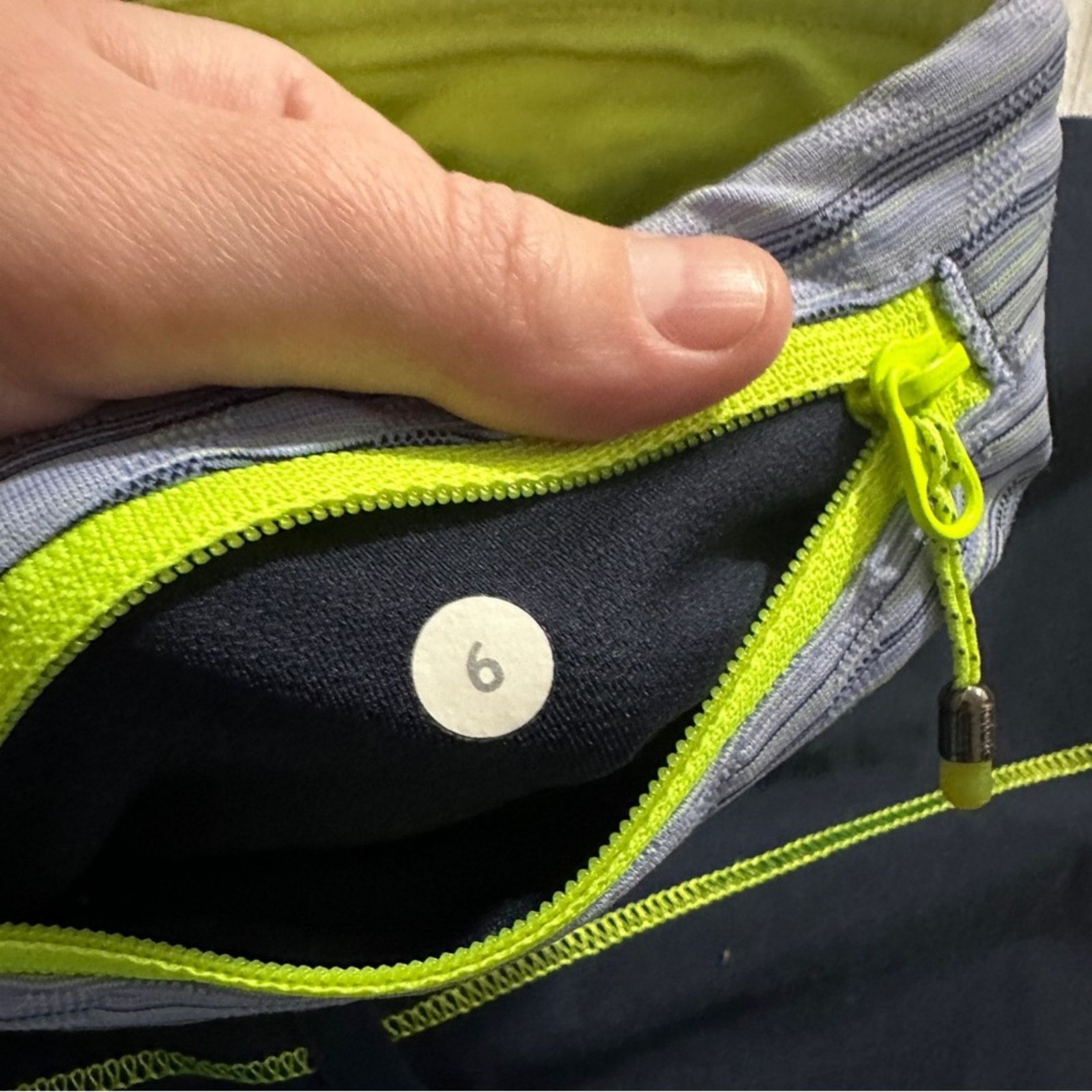 Lululemon Lululemon Run: Speed Short *4-way Stretch Sz 6 Size 28" / US 6 / IT 42 - 7 Thumbnail