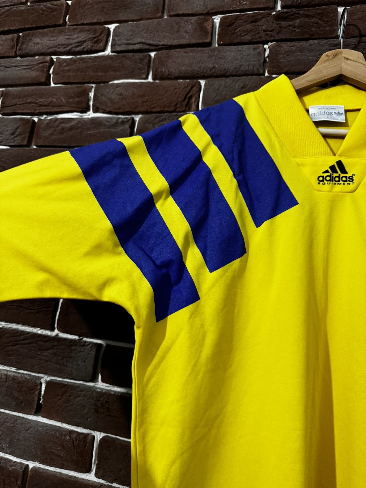 Adidas 1991 Vintage Adidas Equipment Sweden Team Jersey Soccer Kit Size US L / EU 52-54 / 3 - 5 Thumbnail