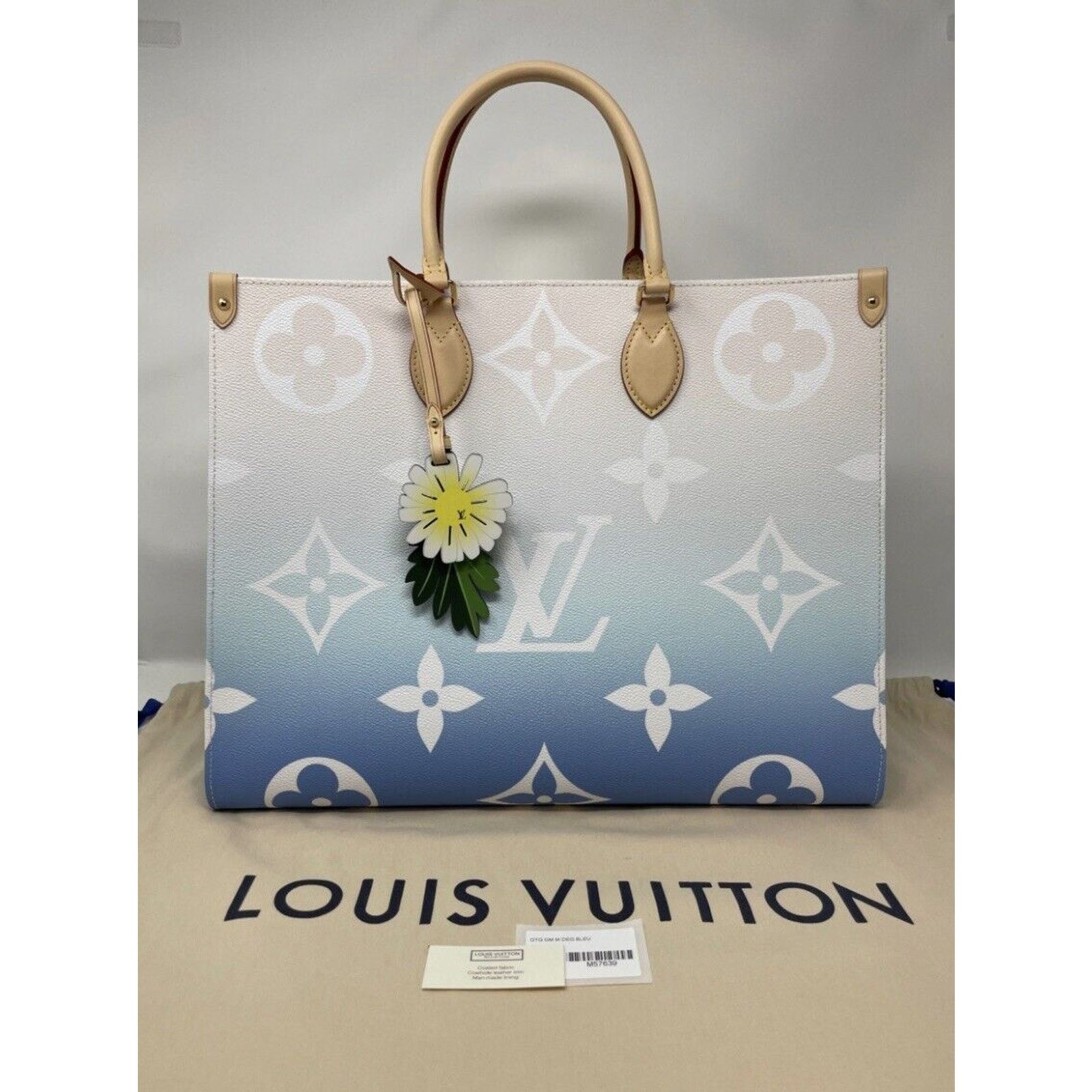 Louis Vuitton Louis Vuitton OnTheGo Tote By The Pool Monogram Giant GM BLU Size ONE SIZE - 5 Thumbnail