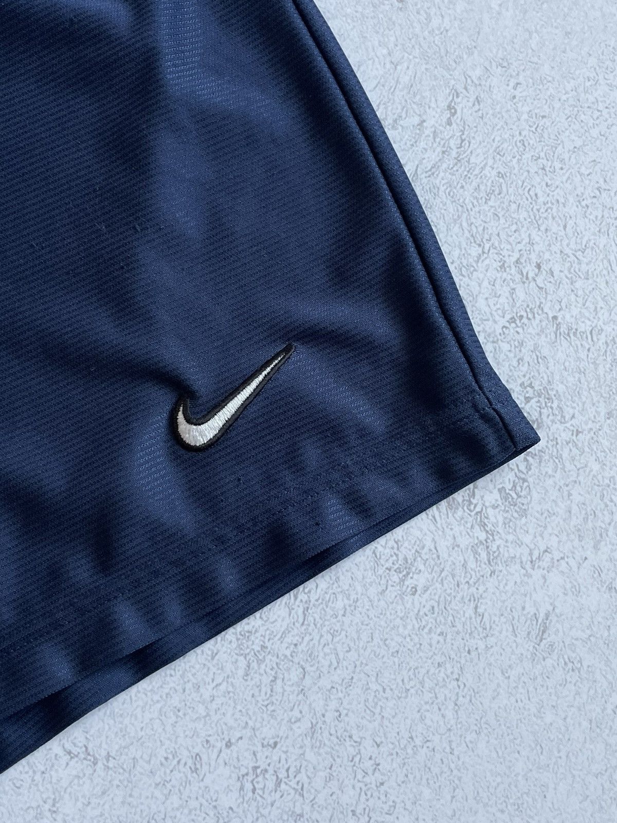 Nike Nike Shorts Mini Swoosh Y2K Blue Vintage Size L Size US 35 - 2 Thumbnail