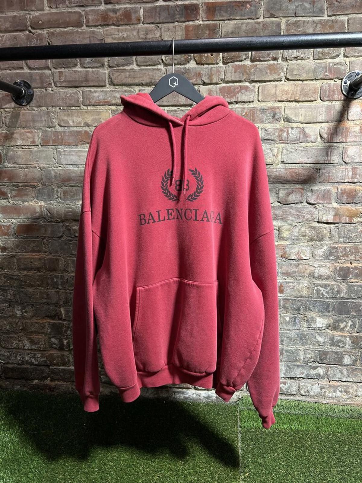 Balenciaga Balenciaga Burgundy Hoodie Sz. L Size ONE SIZE - 1 Thumbnail