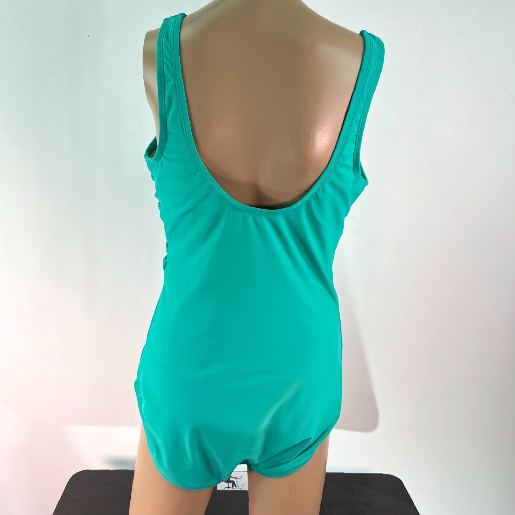 Merona Merona Women's One Piece Swimsuit, Sleeveless V-Neck, Ruched Sides, Solid Green, Size L Size ONE SIZE - 2 Thumbnail