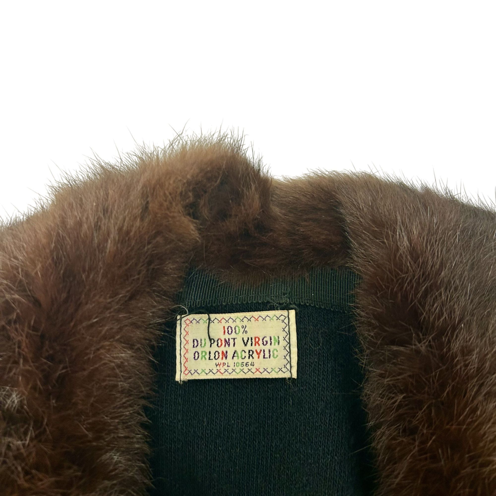 DuPont 50's Orlon Cardigan MINK FUR Collar Jeweled Clasp Sweater M Size M / US 6-8 / IT 42-44 - 6 Thumbnail