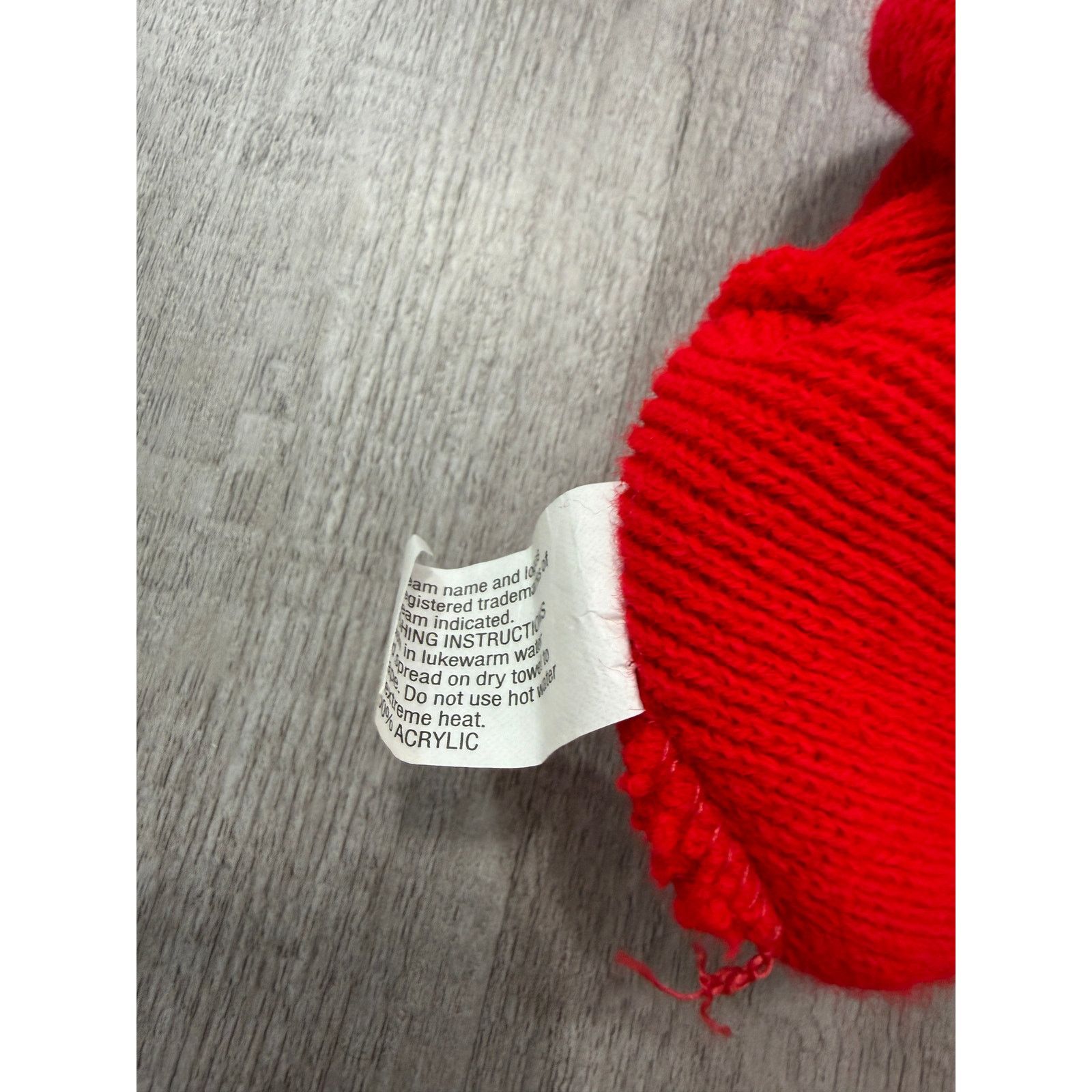 Vintage Vintage Detroit Red Wings Beanie Hat Adult Red Cap Hockey Size ONE SIZE - 4 Thumbnail