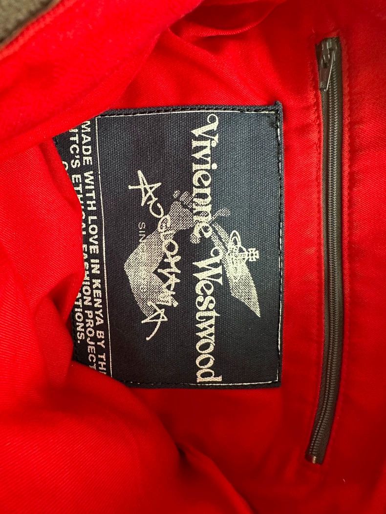 Vivienne Westwood Vivienne Westwood size os Kenyan handmade handbag Size ONE SIZE - 6 Thumbnail