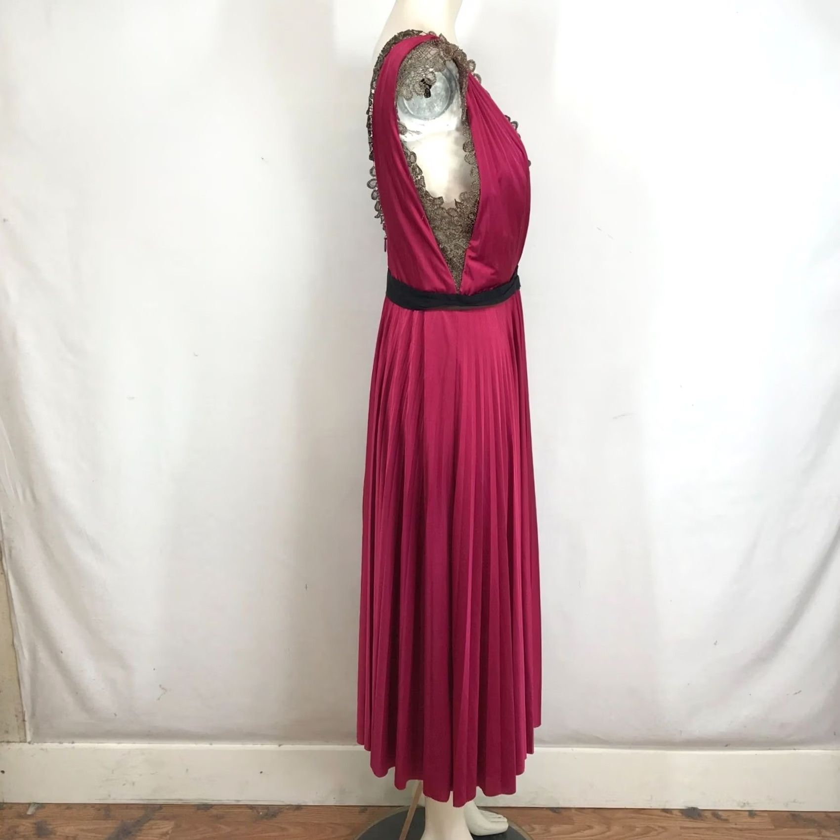 Vintage Catherine Deane Dress Womens 10 Pink WOMEN FUSHSIA SLEEVELESS NECK PLEATED MIDI Size L / US 10 / IT 46 - 4 Thumbnail