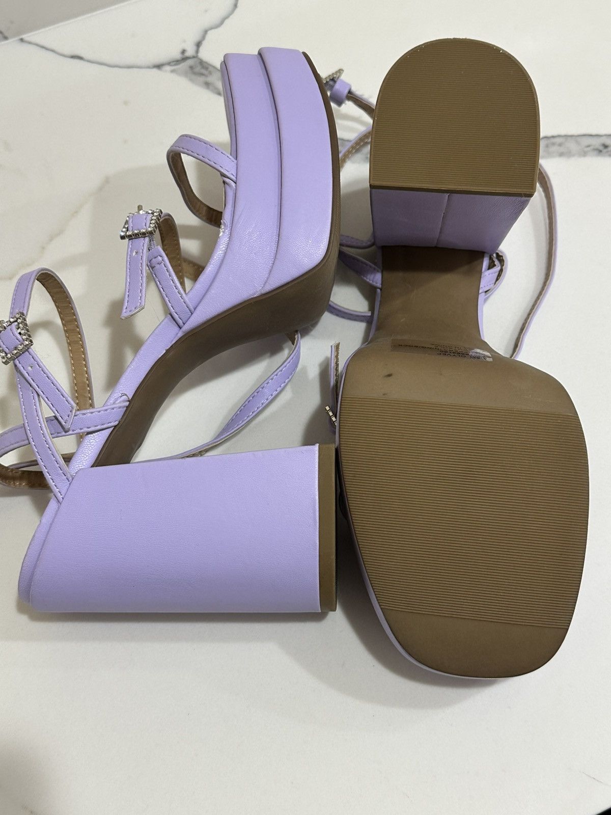 Fashion Nova Wild Pair Lilac platform heels Size US 10 / IT 40 - 3 Thumbnail