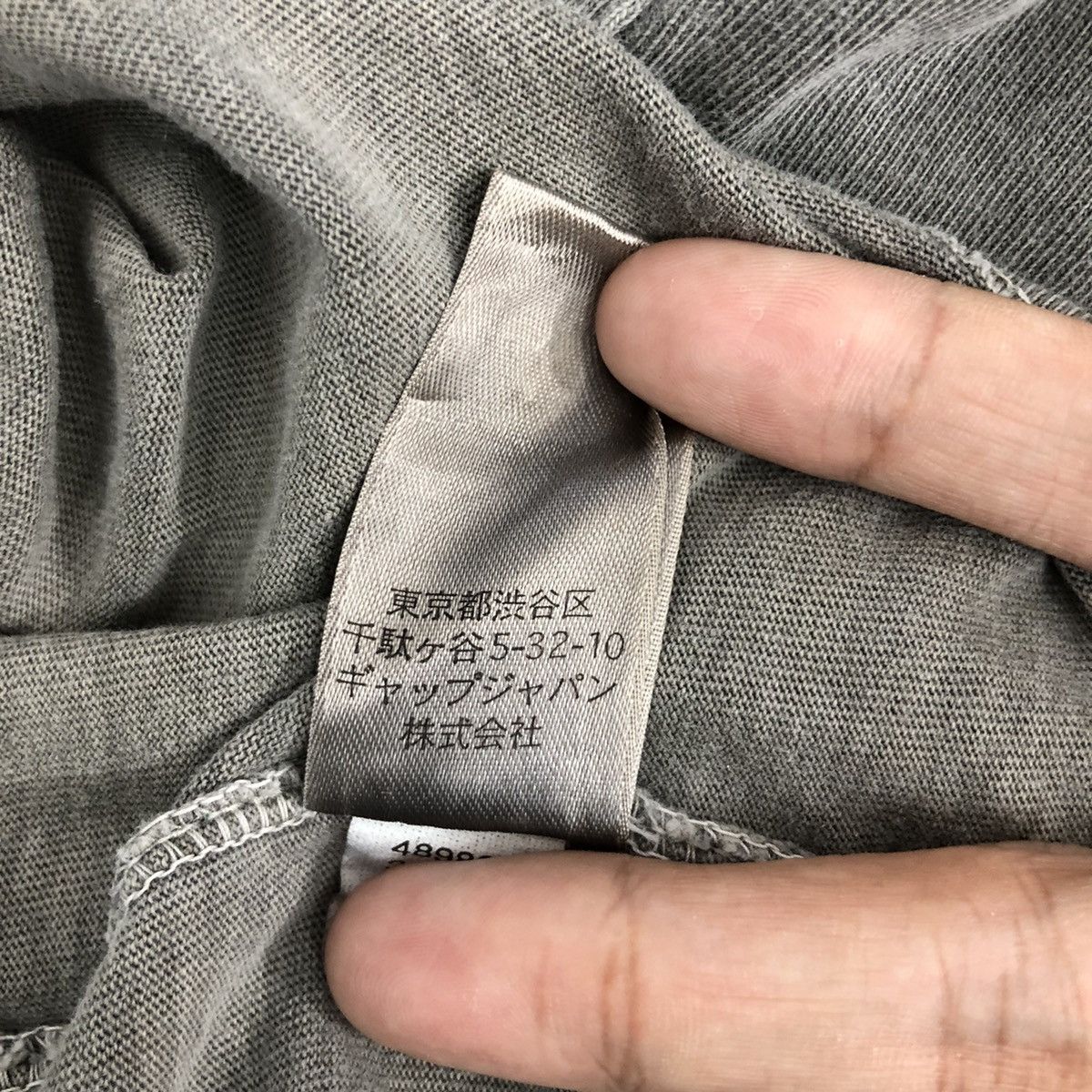 Banana Republic BANANA REPUBLIC Tee Shirt Big Logo Crewneck Size US XL / EU 56 / 4 - 8 Thumbnail