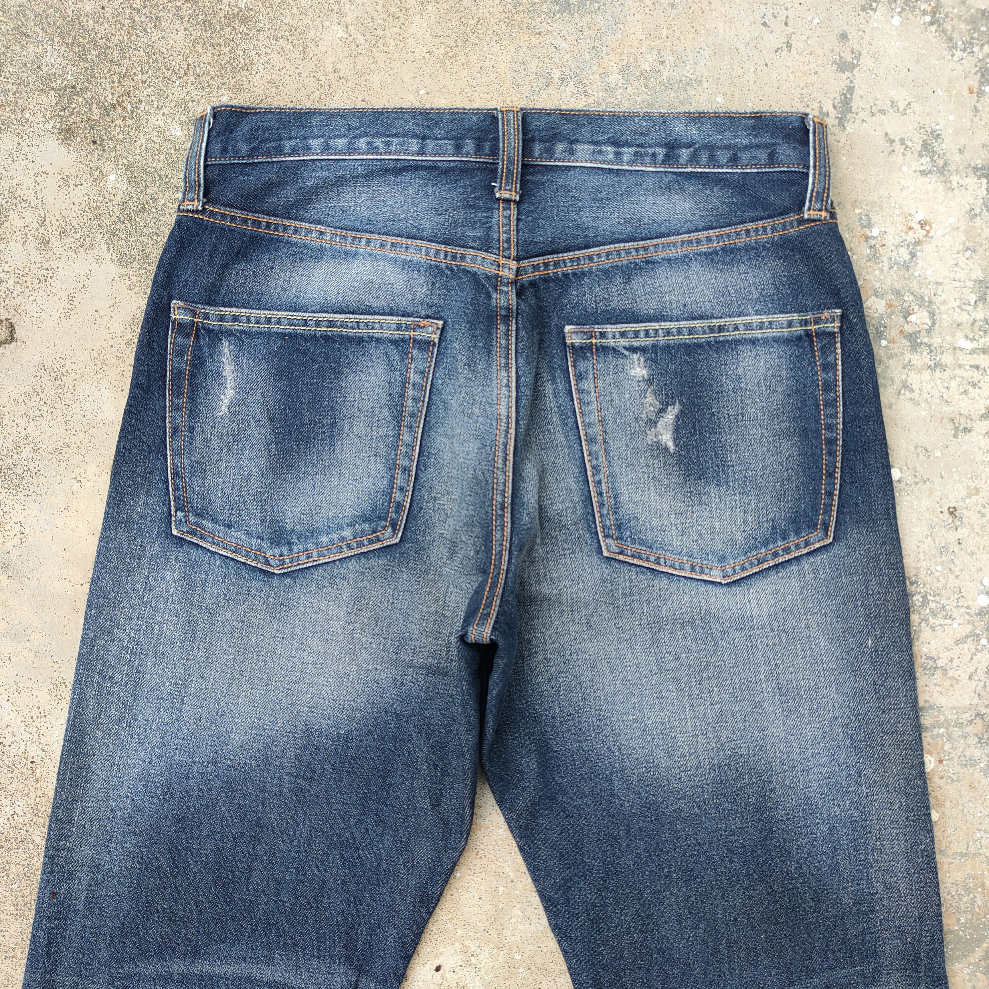 GU VINTAGE GU FADED RIPPED JEANS DENIM PANTS Size US 31 - 10 Thumbnail