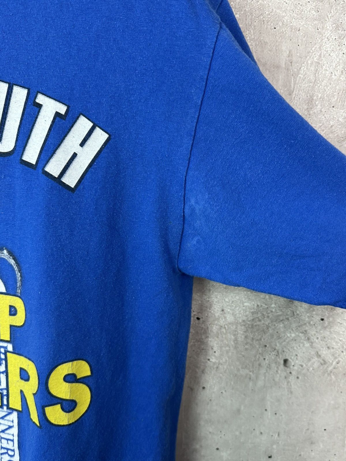 Vintage Vintage Portsmouth F.A. Winners 2008 Blue Printed T-shirt Size US L / EU 52-54 / 3 - 7 Thumbnail