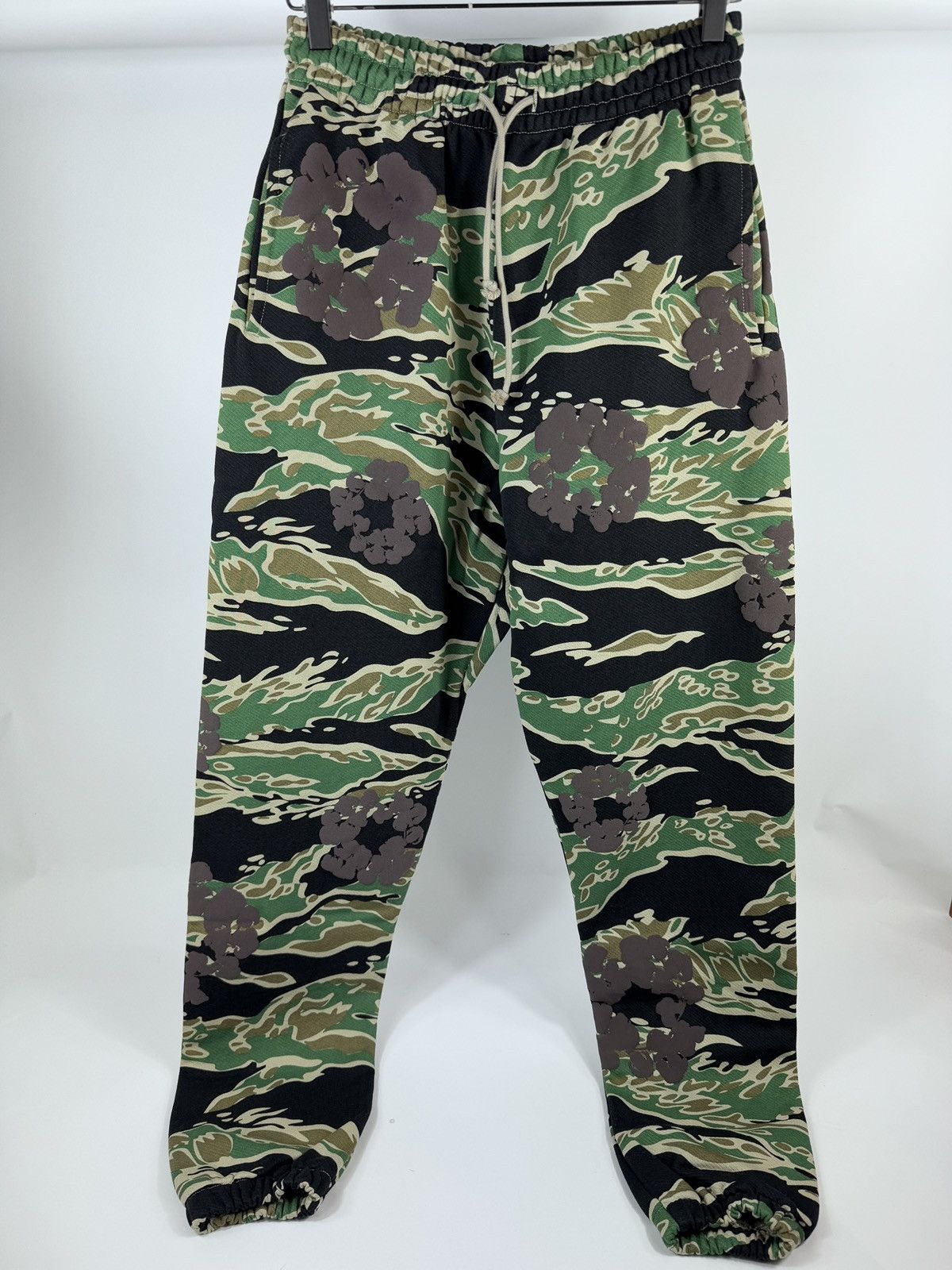 DENIM TEARS CAMOUFLAGE SWEATPANTS Size US 32 / EU 48 - 1 Thumbnail