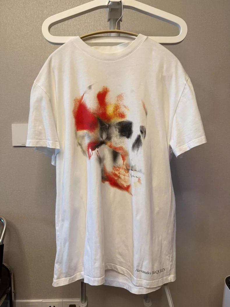 Alexander McQueen Alexander McQueen Skull Print White T-Shirt- DMC Size US M / EU 48-50 / 2 - 1 Thumbnail