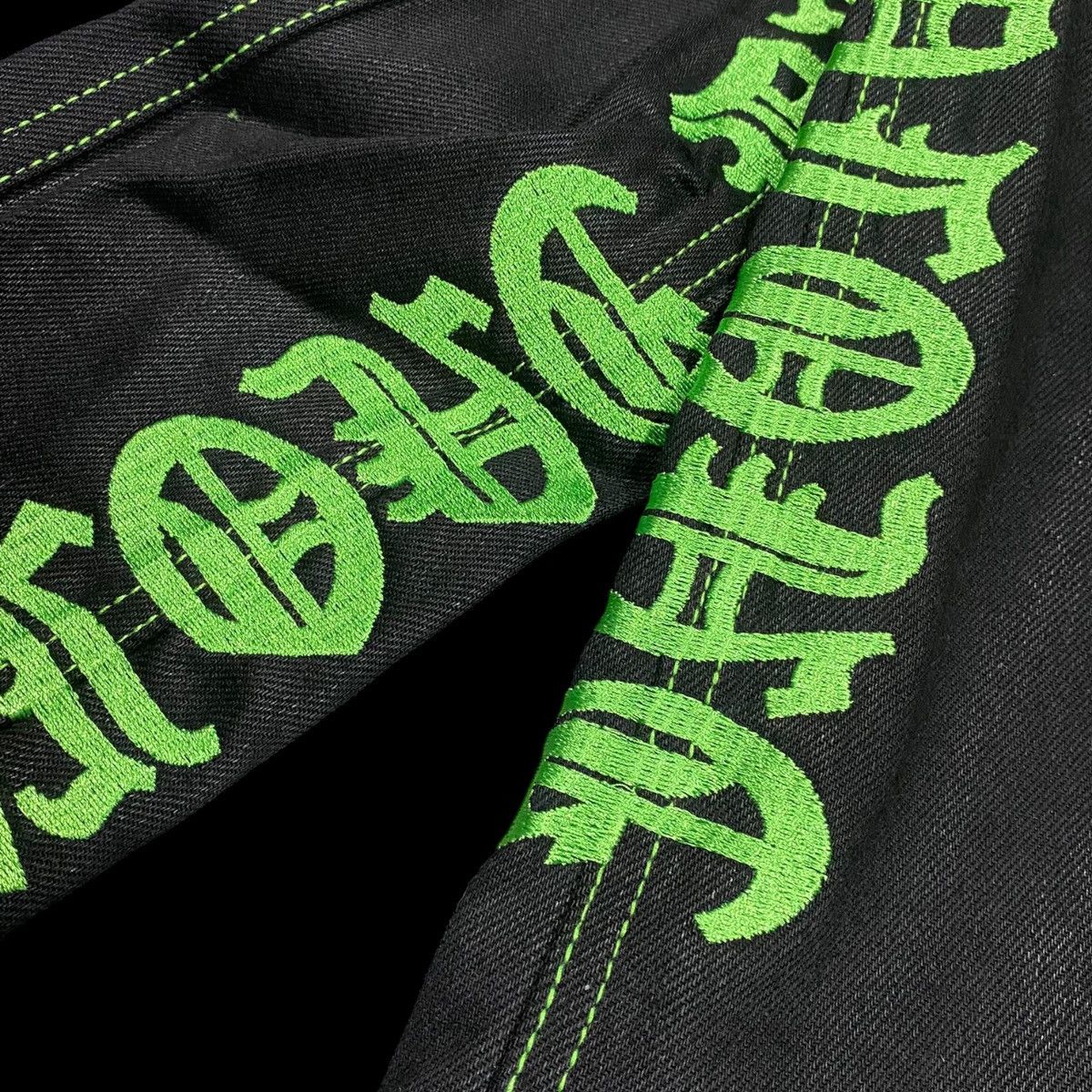 Vlone Vlone Old English Denim Jacket (XXL) Size US XXL / EU 58 / 5 - 4 Thumbnail