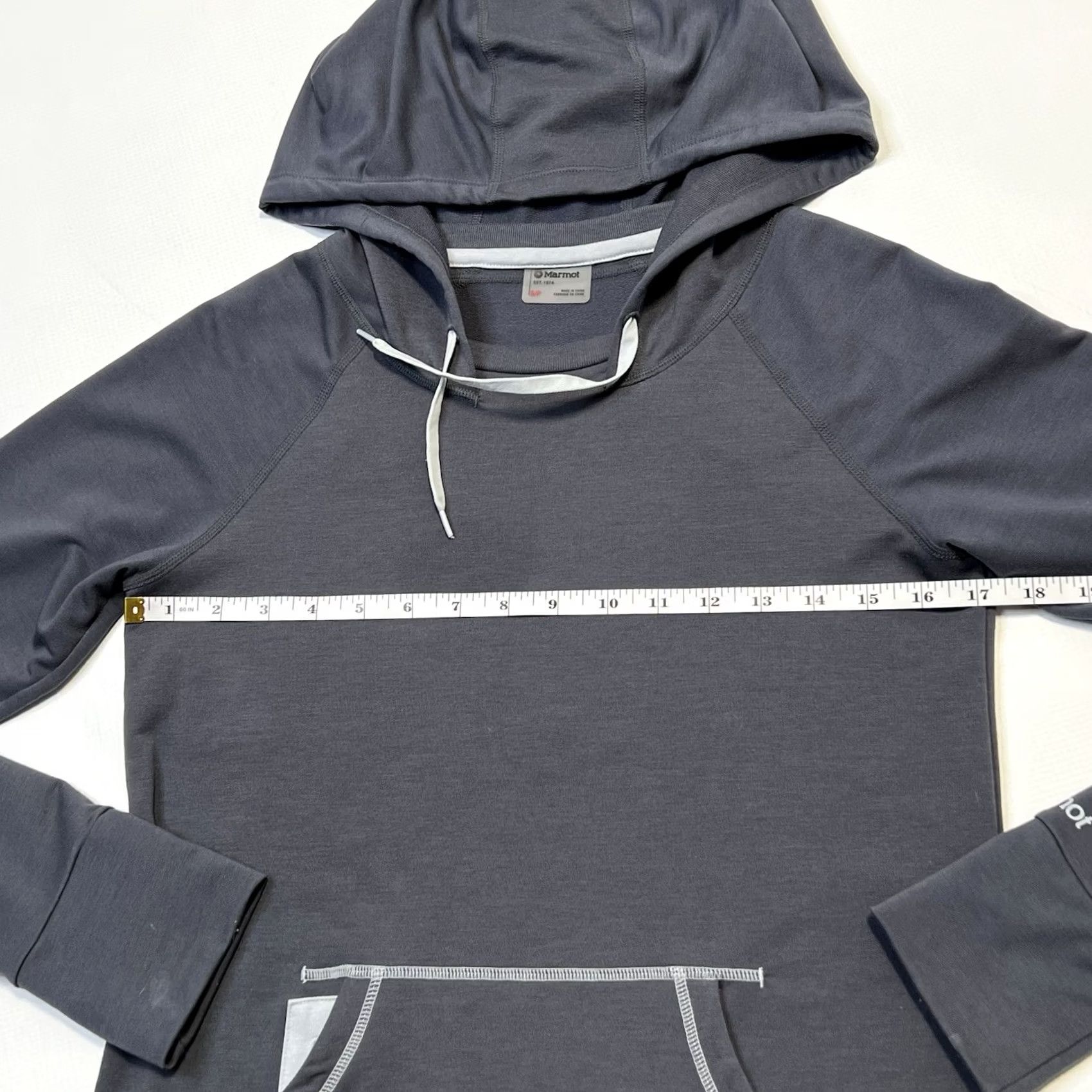Marmot VINTAGE Marmot La Linea Hoodie Shirt Womens Gray Pullover Sweatshirt Size S UPF 30 Outdoor Activewear Logo La Linea 2000s Size S / US 4 / IT 40 - 6 Thumbnail