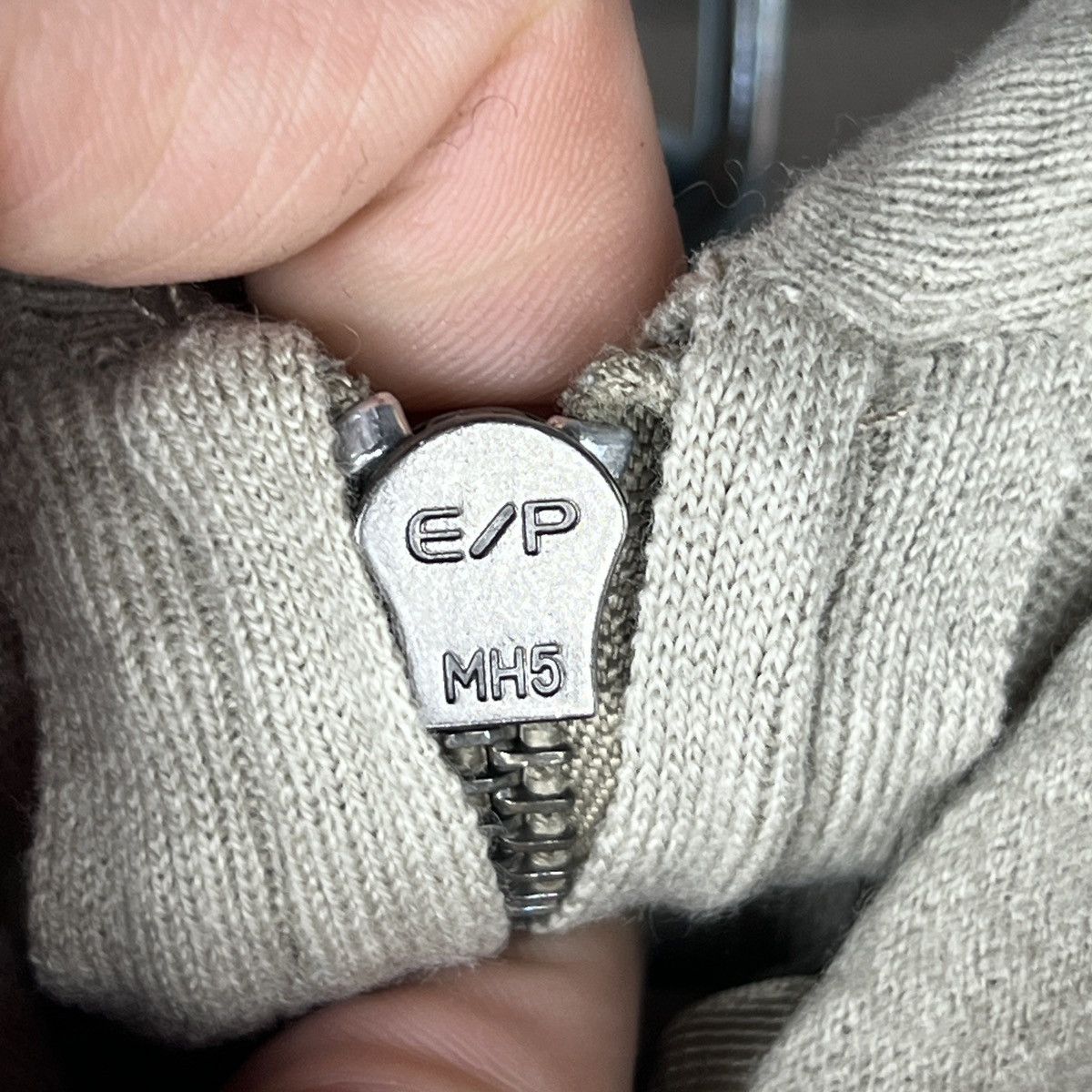 Burberry × Vintage Burberry Vintage Wool Zip Sweater Nova Check Size M / US 6-8 / IT 42-44 - 13 Thumbnail