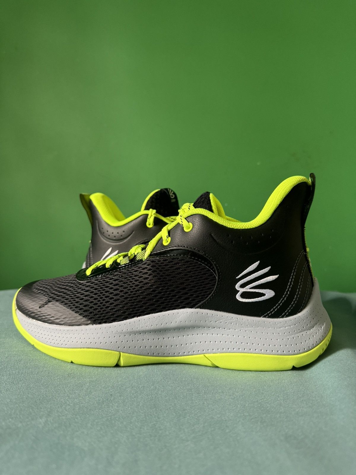 Under Armour Under Armour Curry 3Z6 2022 Size US 8.5 / EU 41-42 - 1 Thumbnail