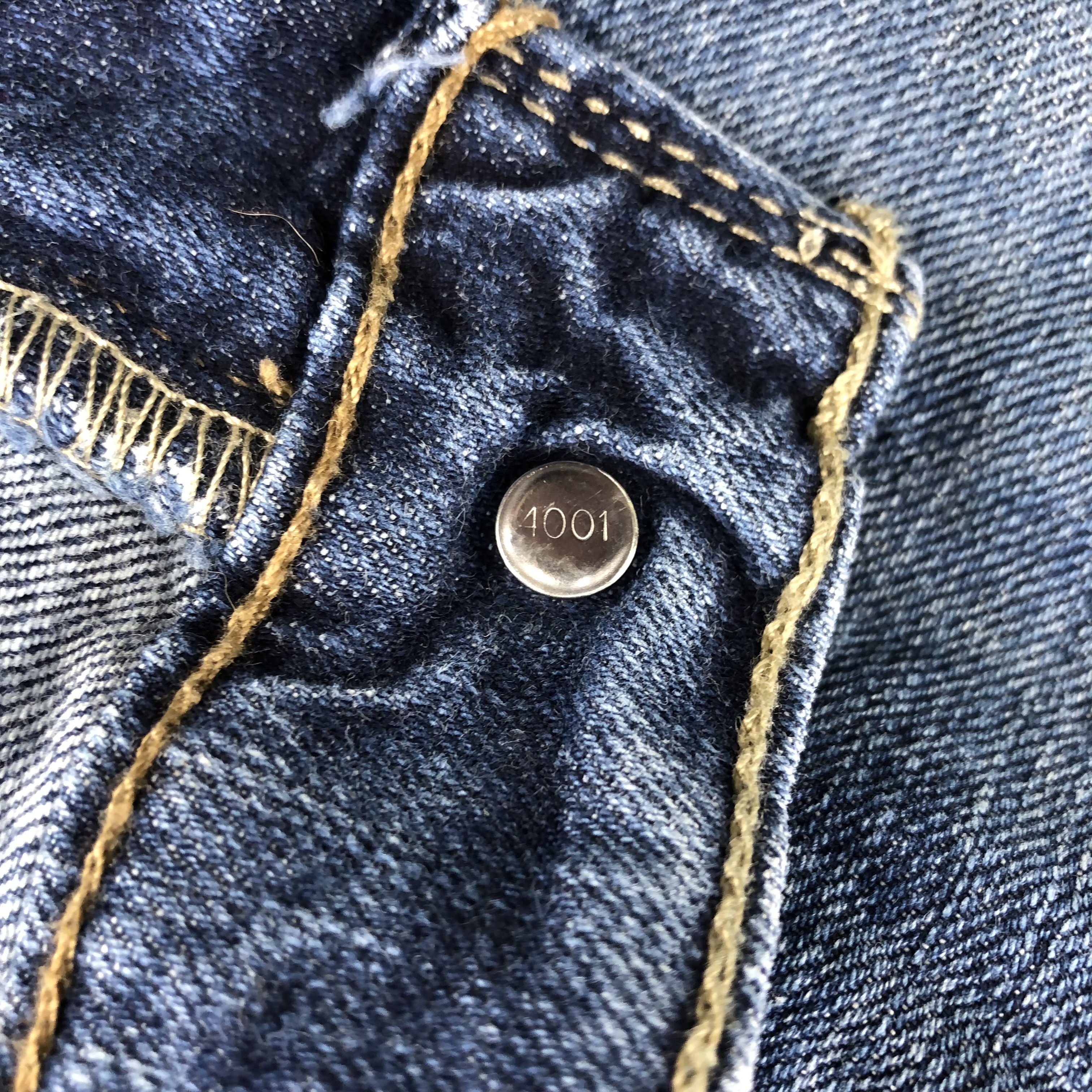 Levi's Vintage Levis 505 Jeans Distress Faded Blue Denim KJ980 Size US 34 / EU 50 - 13 Thumbnail